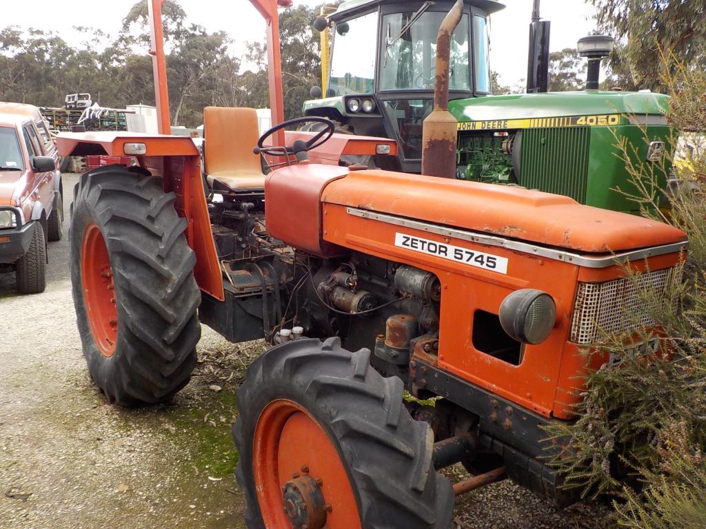 ZETOR 5795 TRACTOR