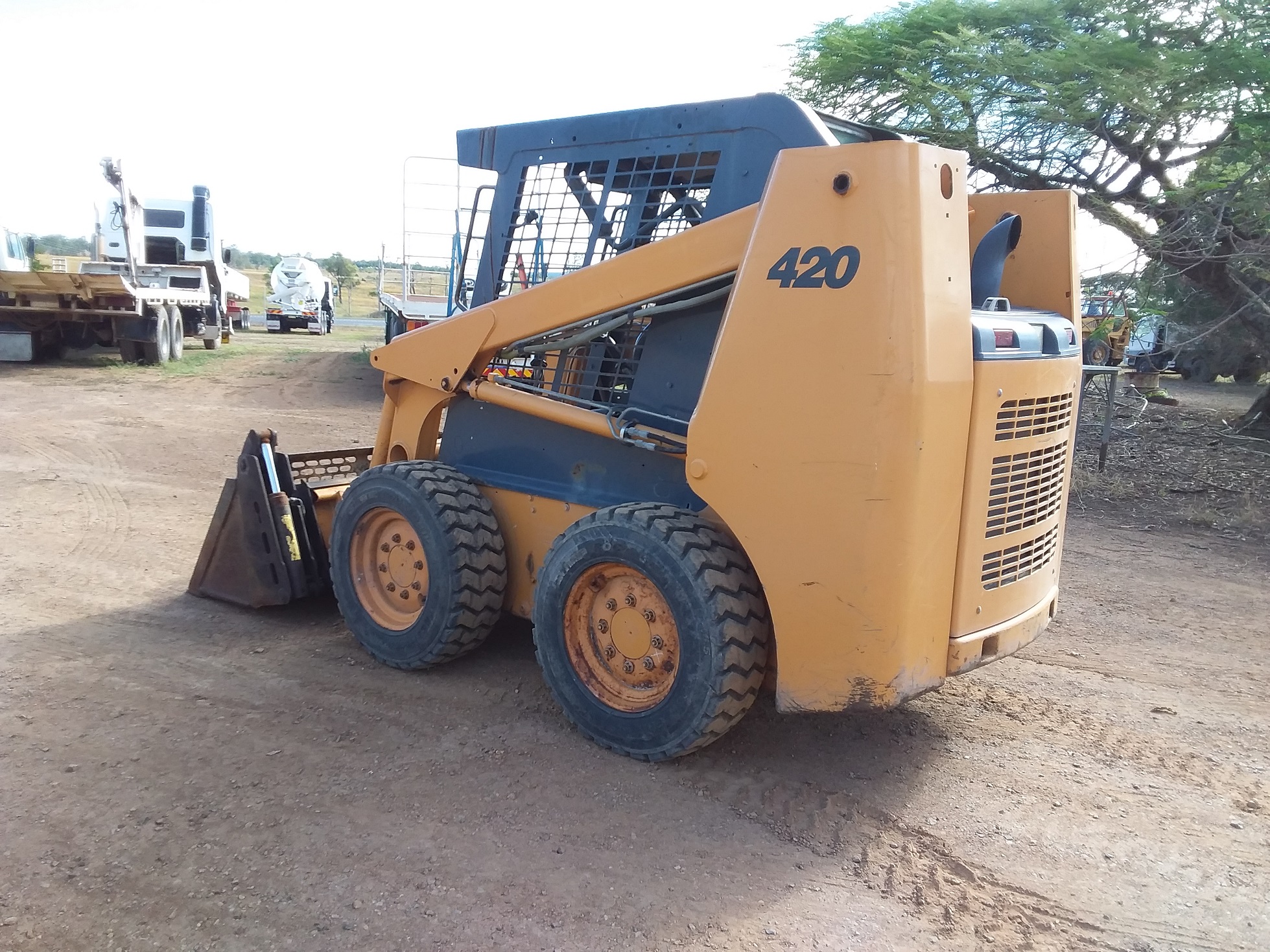 Case 420 Skid Steer