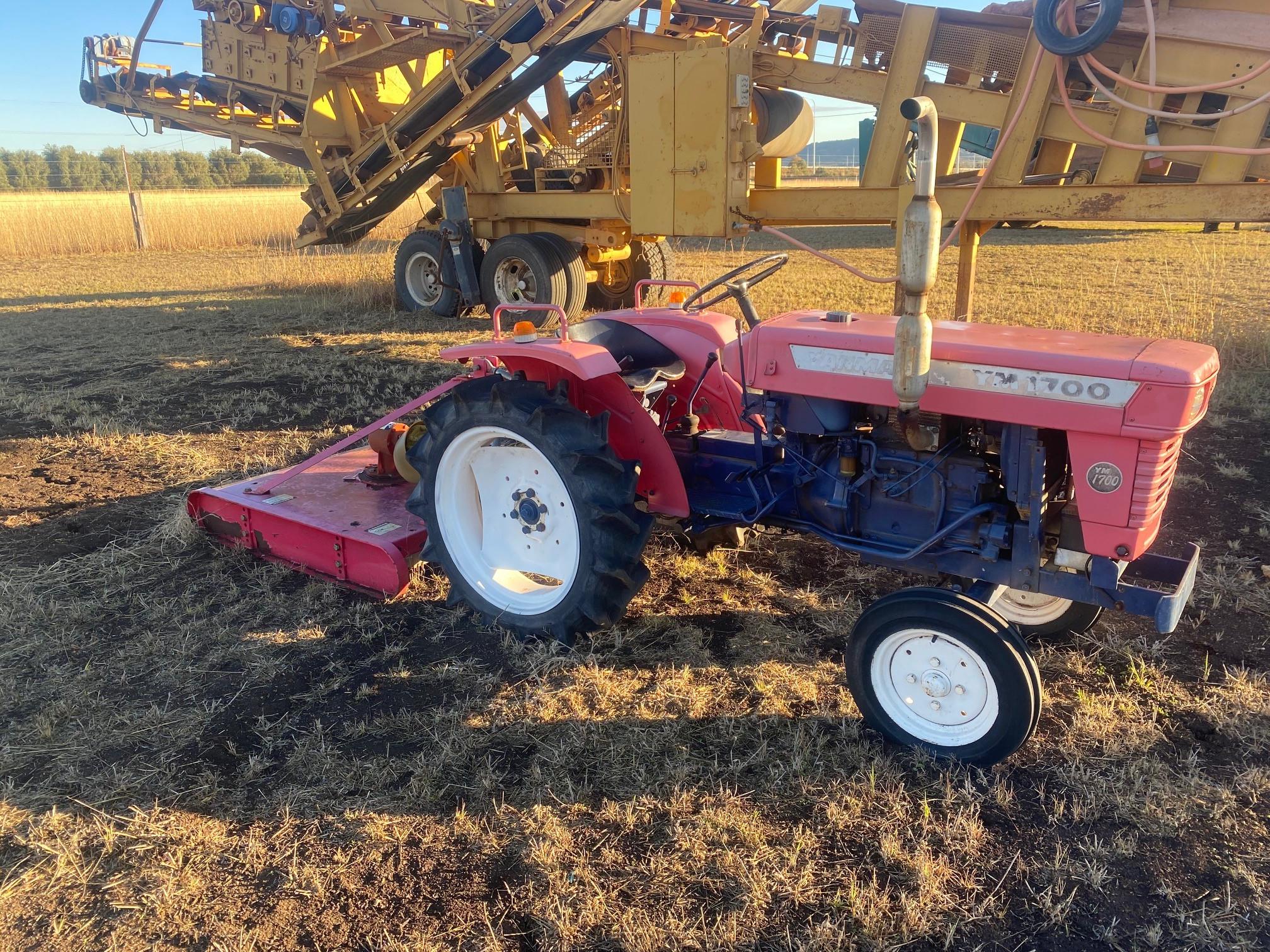 Yanmar YM1700 Yard Tractor