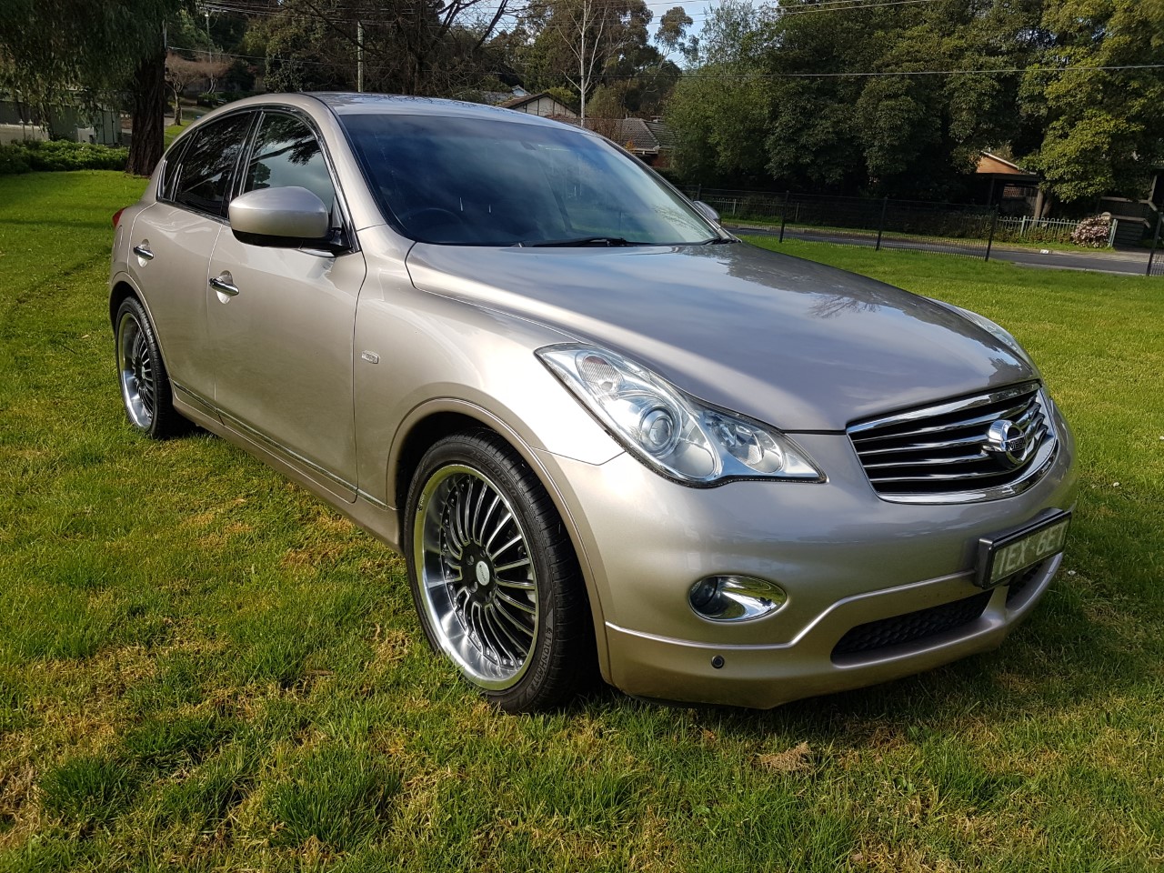 2009 NISSAN SKYLINE 370GT CROSSOVER J50 SEDAN