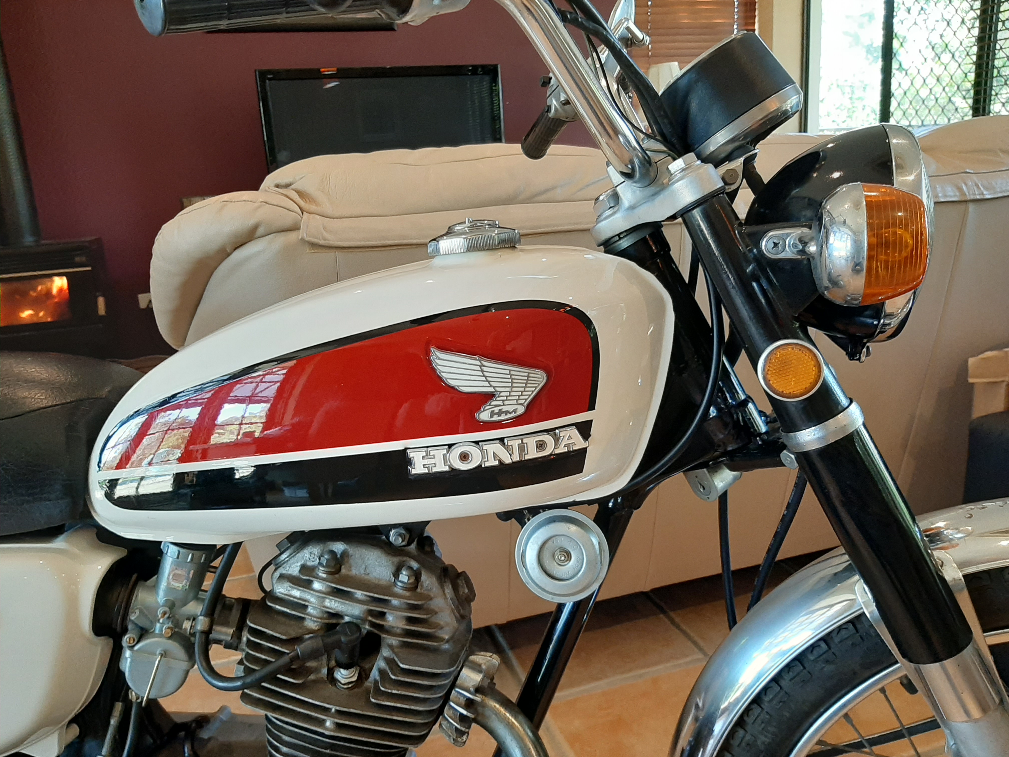 1972 HONDA CB100 SUPER SPORTS