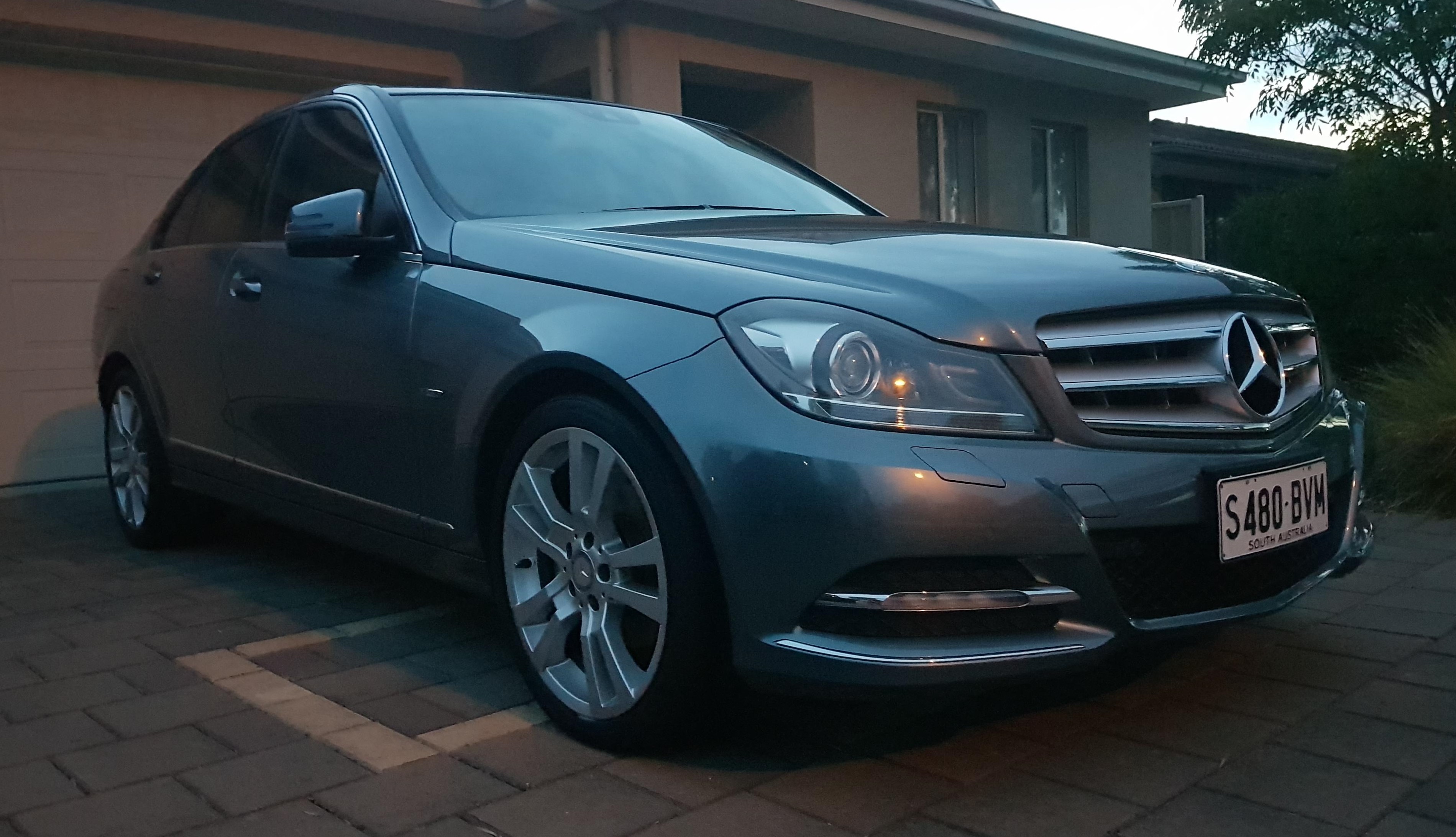 2011 MERCEDES-BENZ C250 AVANTGARDE SEDAN 