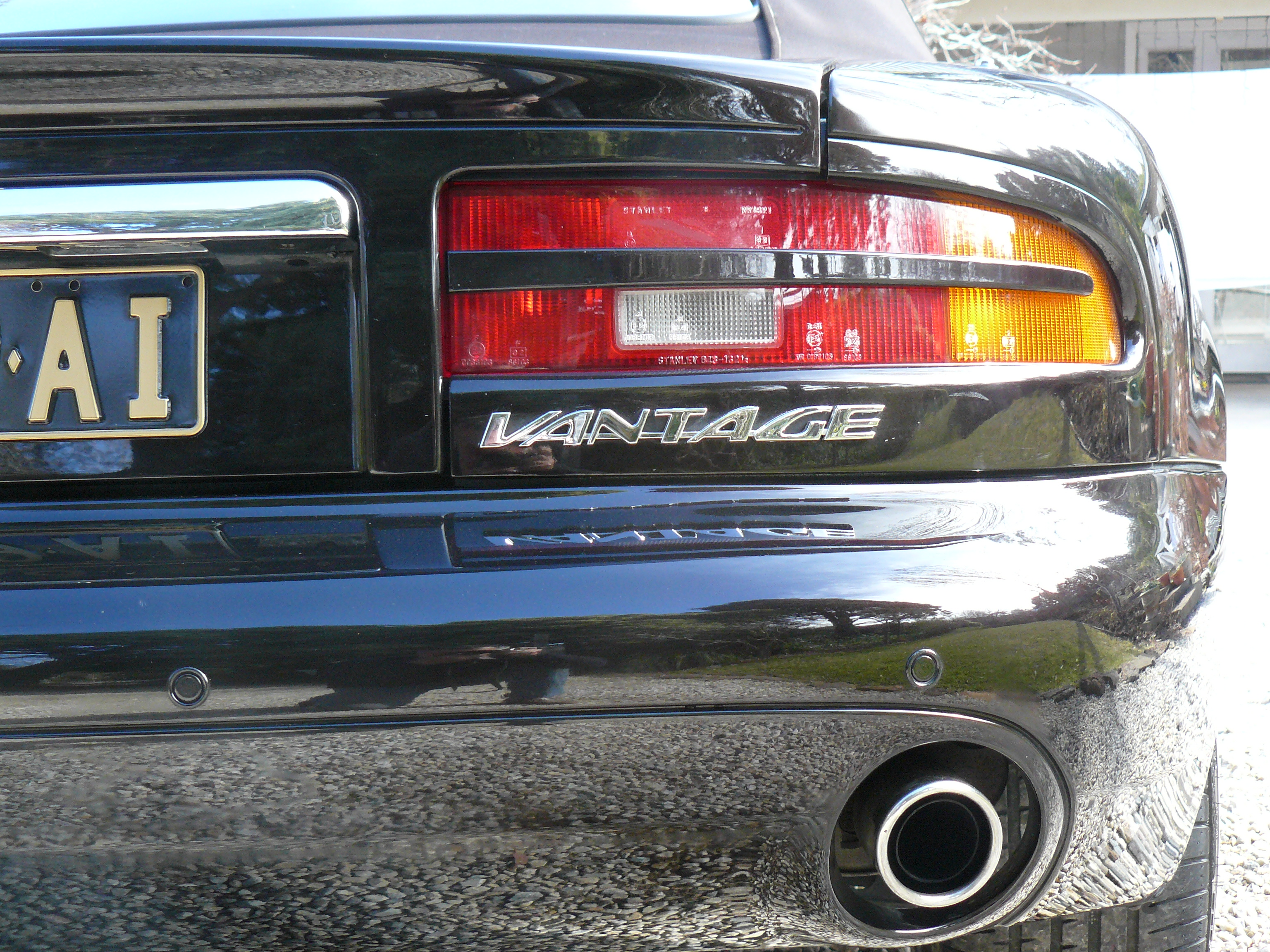 2004 ASTON MARTIN DB7 VANTAGE VOLANTE 5 SP AUTO TOUCHTRONIC 2D CONVERTIBLE 