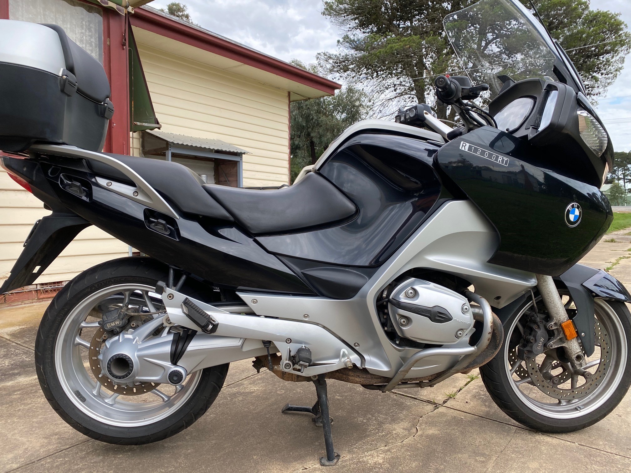 2009 BMW R1200RT SE ROAD BIKE 