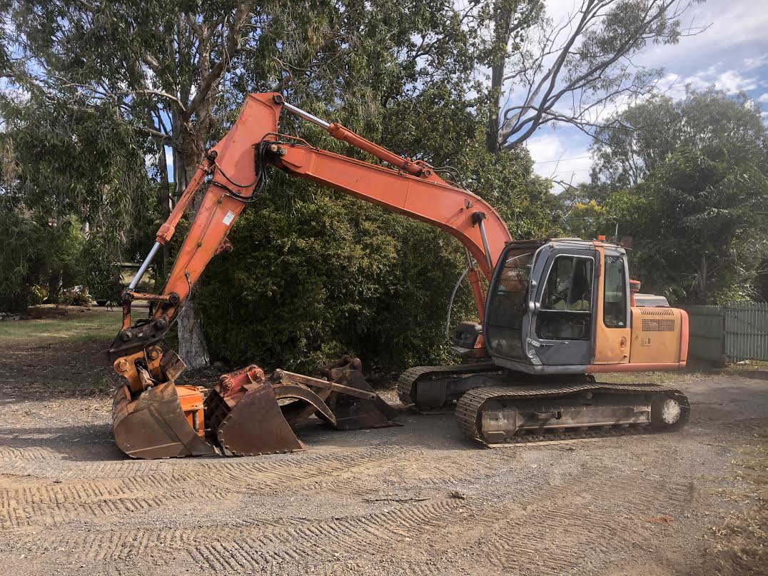HITACHI ZX120-1 EXCAVATOR