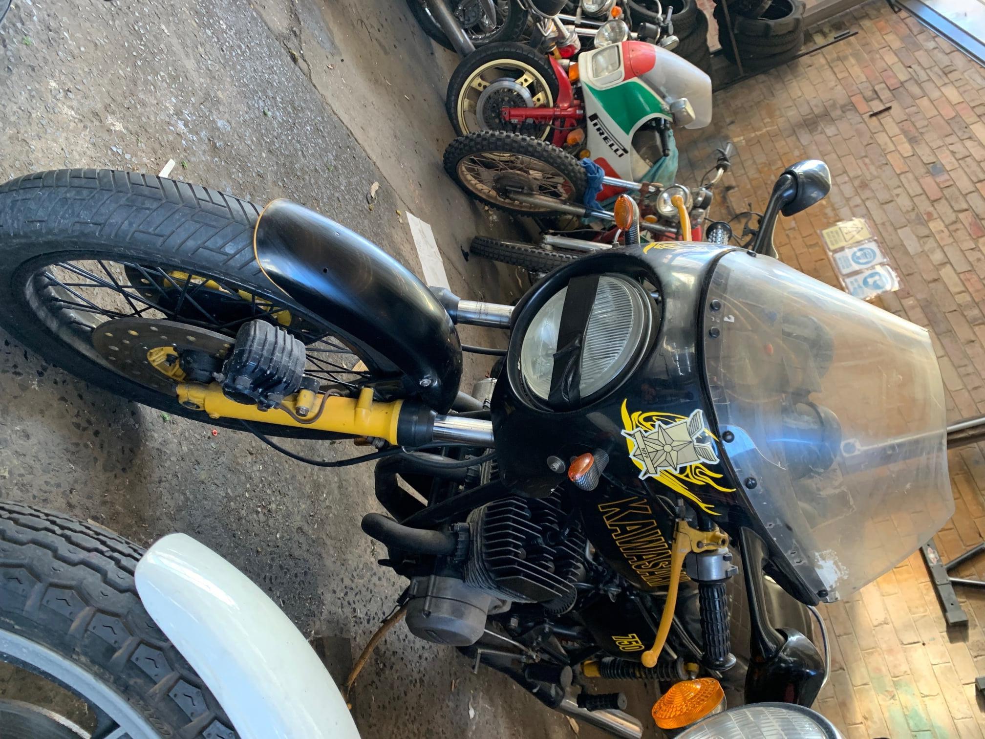 1972 Kawasaki H2 Mach IV 750cc 2 Stroke Triple Road