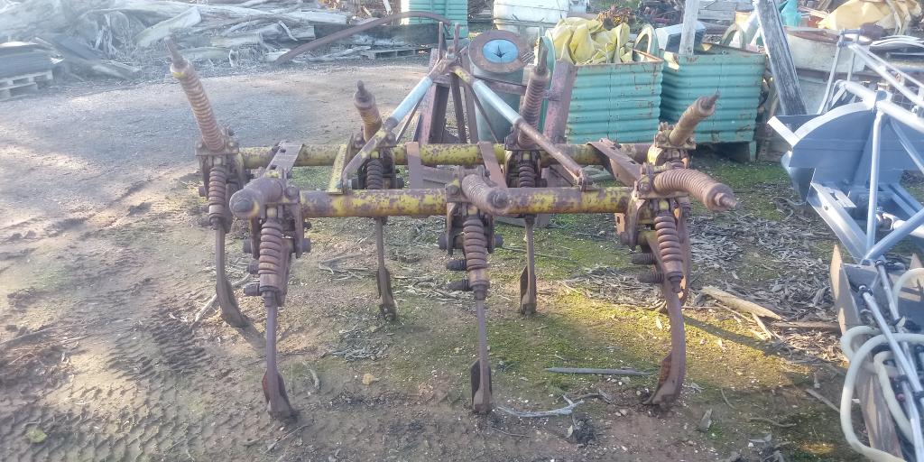 Connor Shea 7 Tyne Chisel Plough