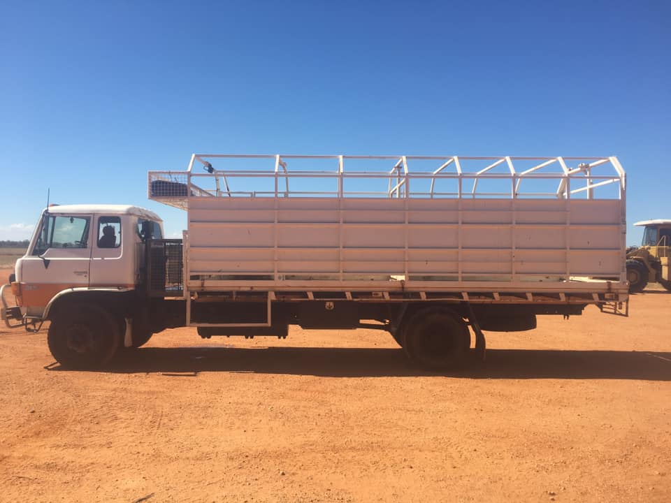 1985 HINO FF177K TRUCK