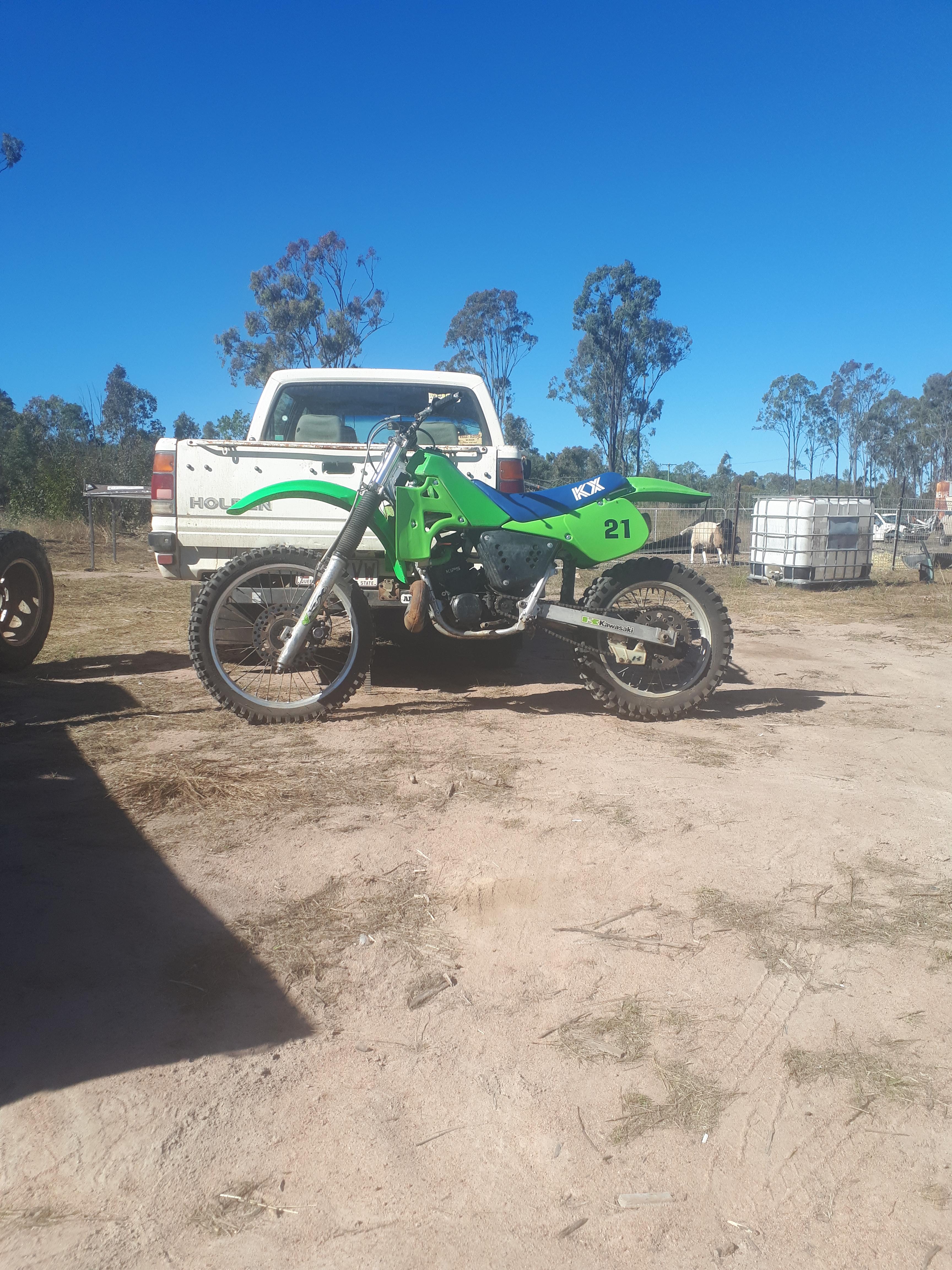 1986 KAWASAKI KX250 MOTOCROSS