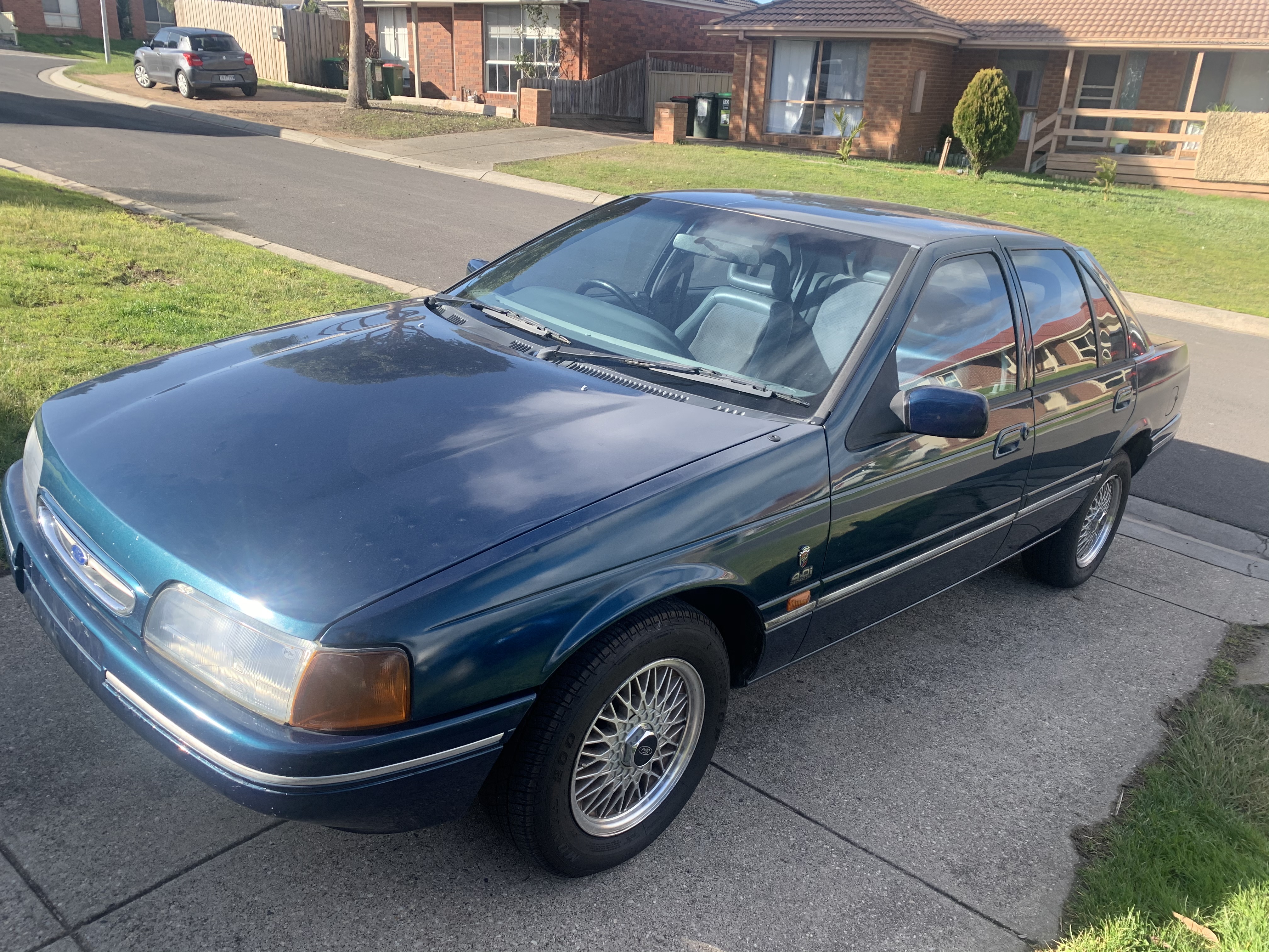 1994 FORD FAIRMONT GHIA ED SEDAN