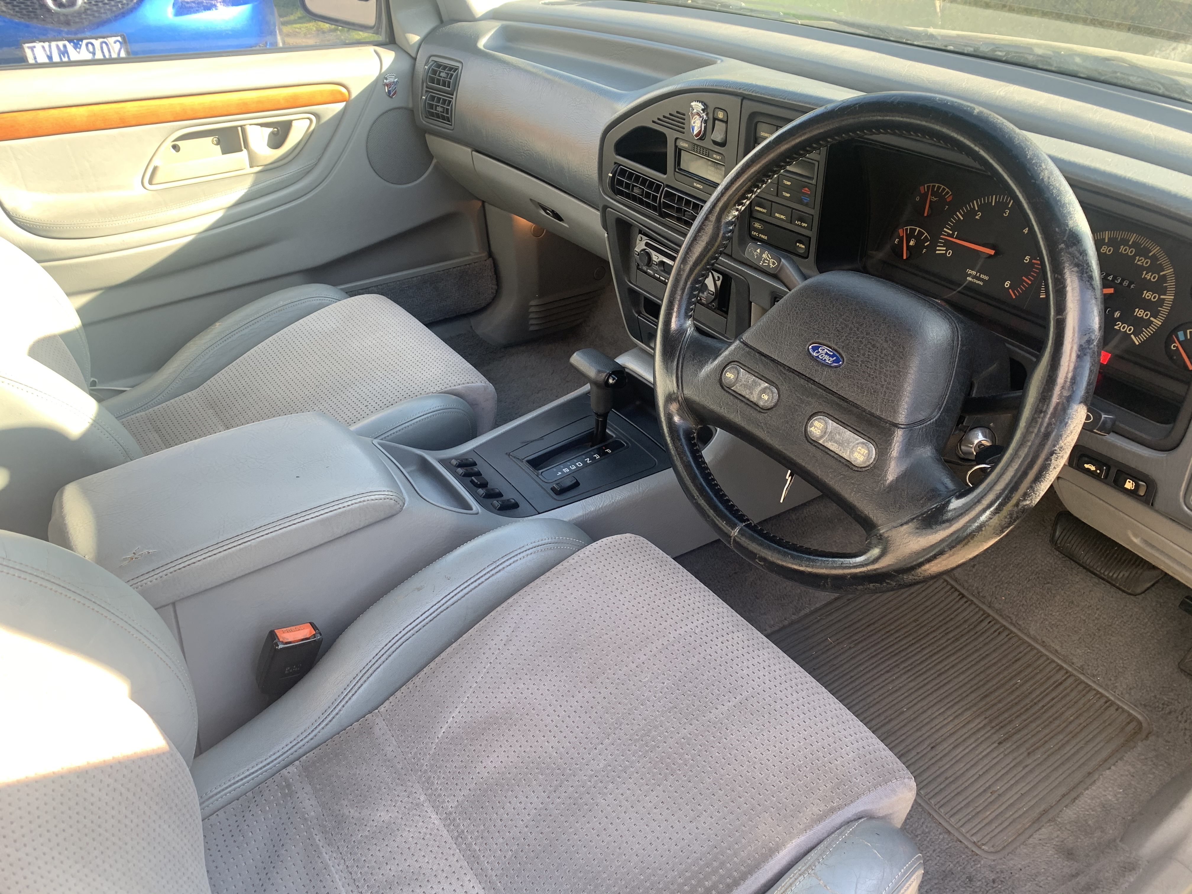 1994 FORD FAIRMONT GHIA ED SEDAN