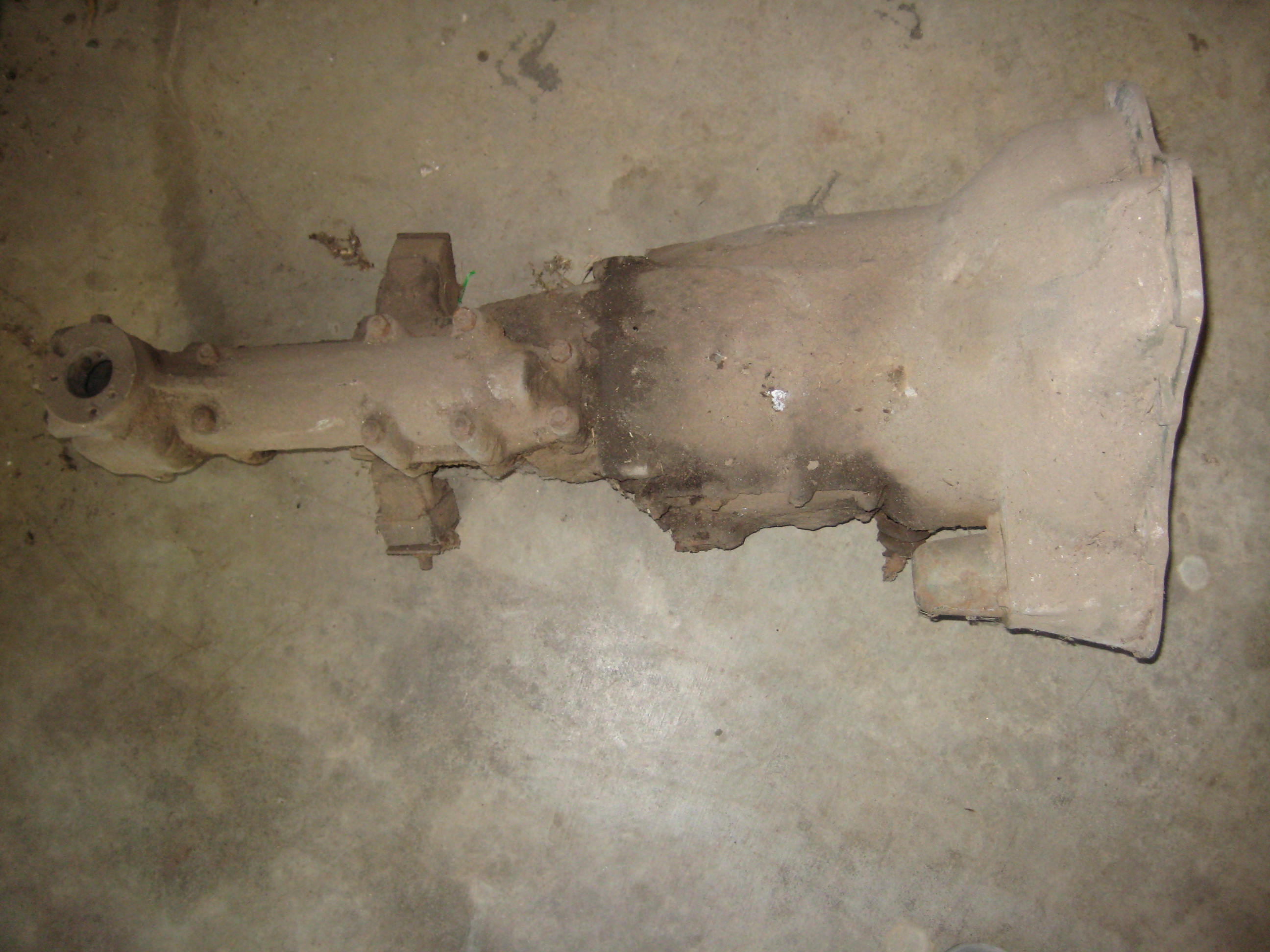 AUSTIN A35 GEAR BOX