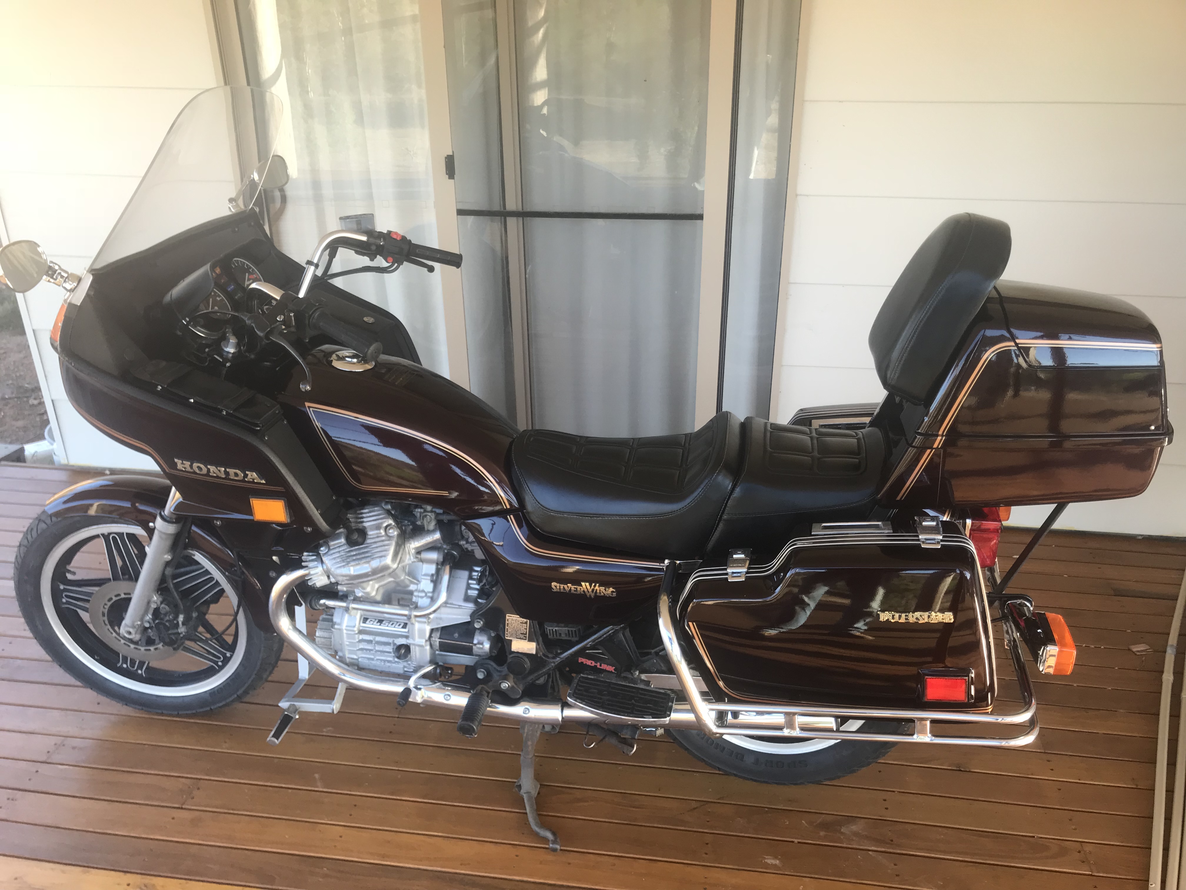 1981 HONDA SILVERWING INTERSTATE GL500 ROAD BIKE