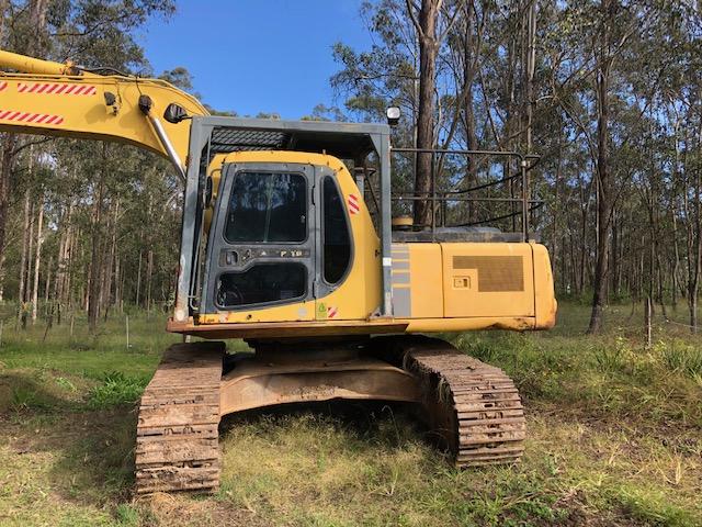 2002 KOMATSU PC250-6 EXCAVATOR 
