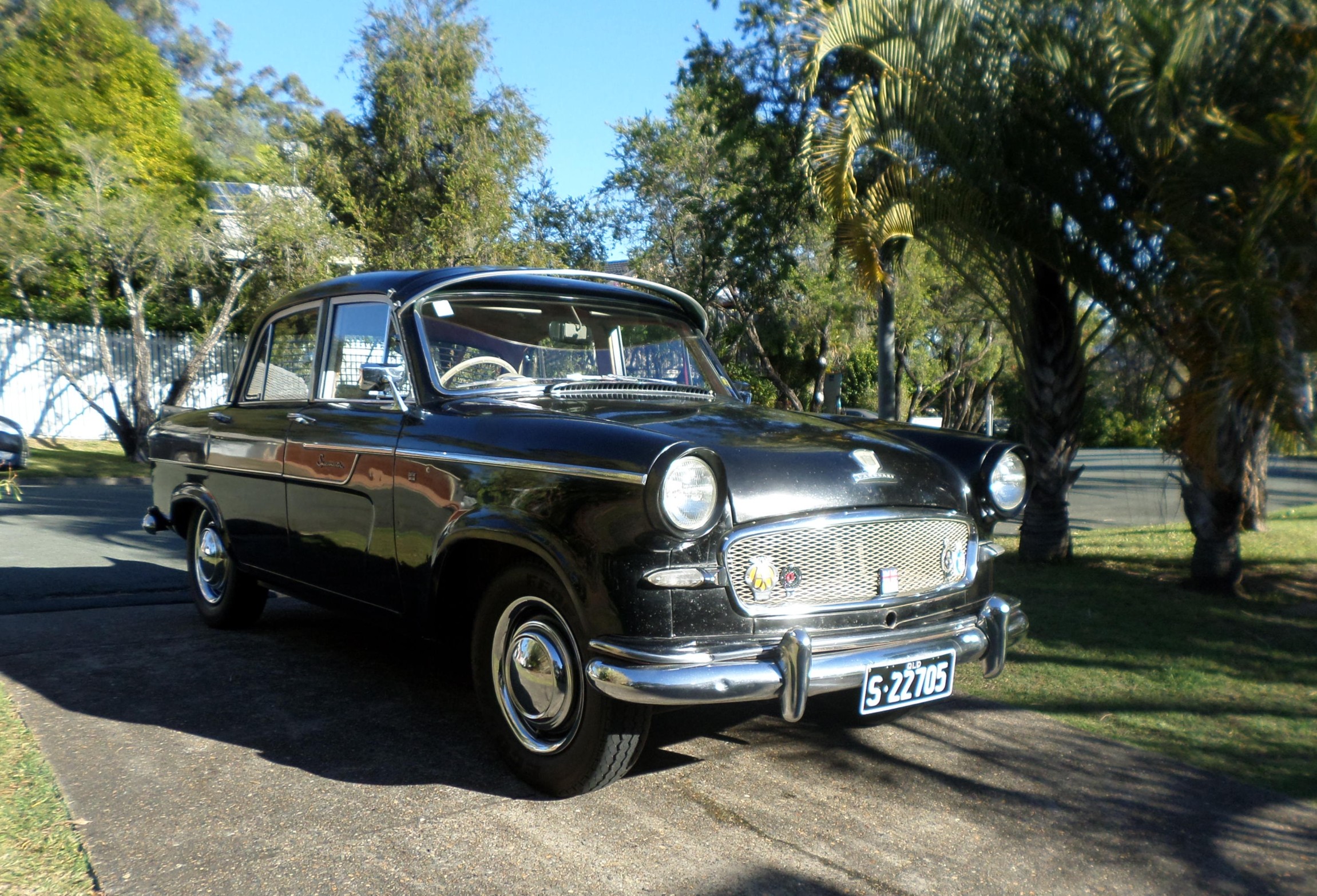 1957 STANDARD VANGUARD PHASE III SPACEMASTER SEDAN