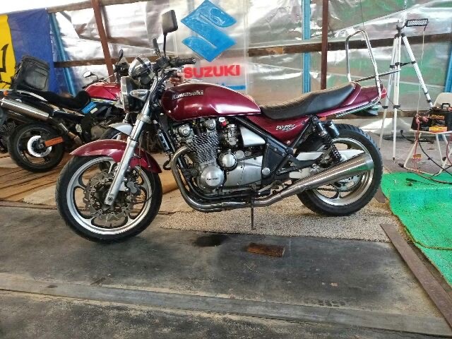 1992 KAWASAKI ZR1100 ZEPHYR 