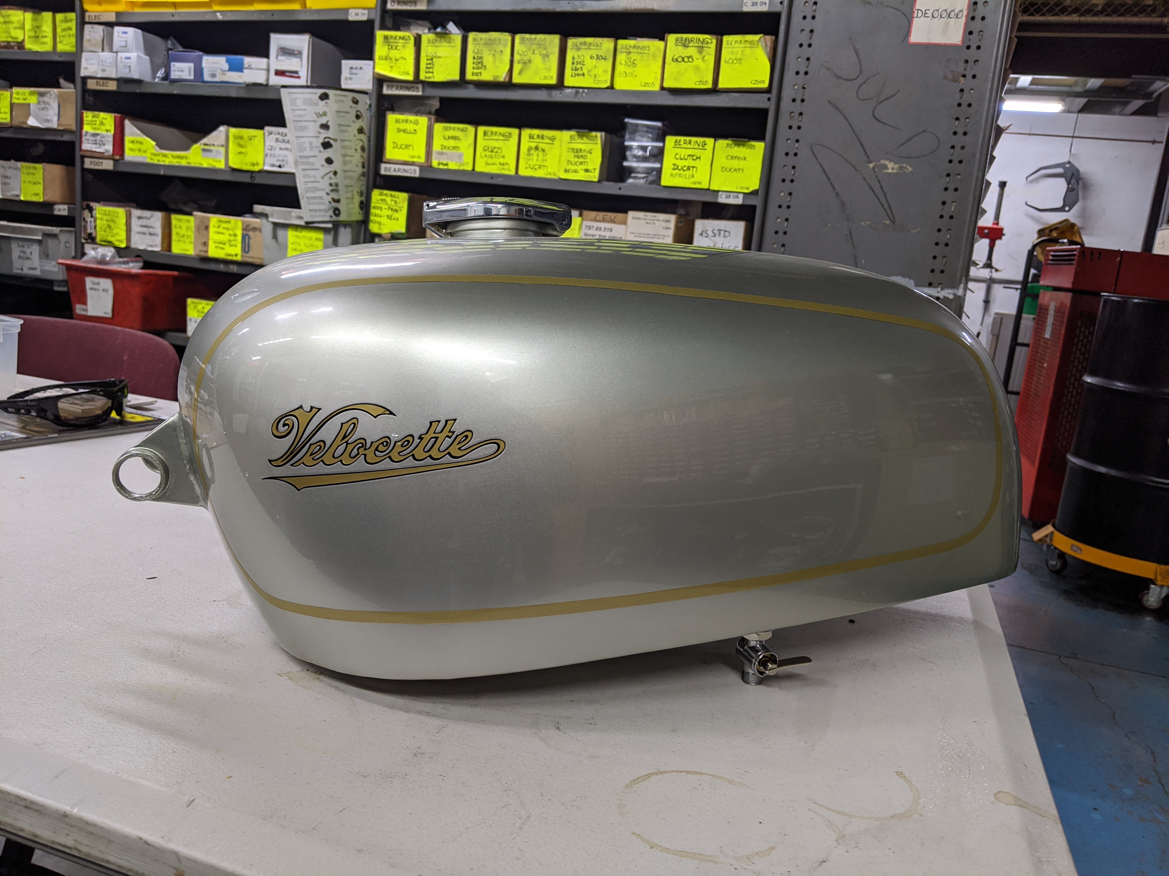 VELOCETTE VENOM/THRUXTON/SPORTSMAN TANK