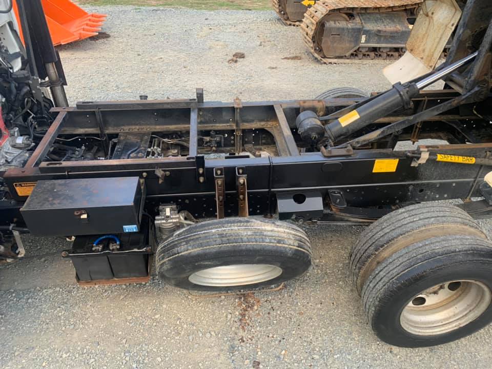 2007 HINO DUTRO TIPPER