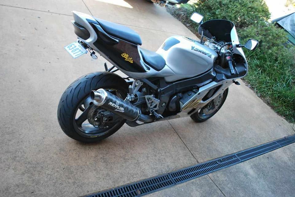 1998 KAWASAKI ZX-7R (ZX 750 NINJA) SPORTS 