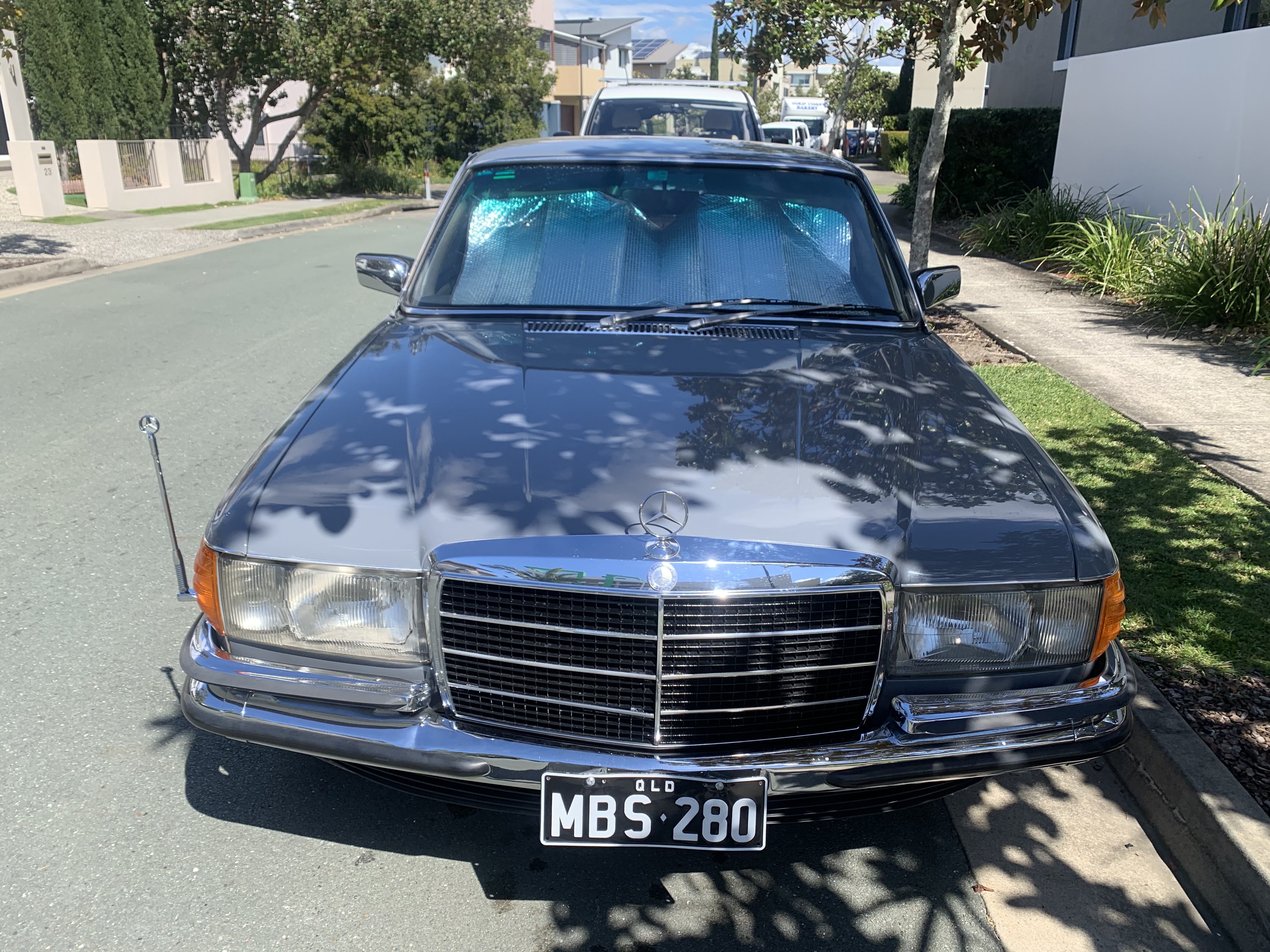 1976 MERCEDES-BENZ 280 W116 SE 4 SP AUTOMATIC 4D SEDAN