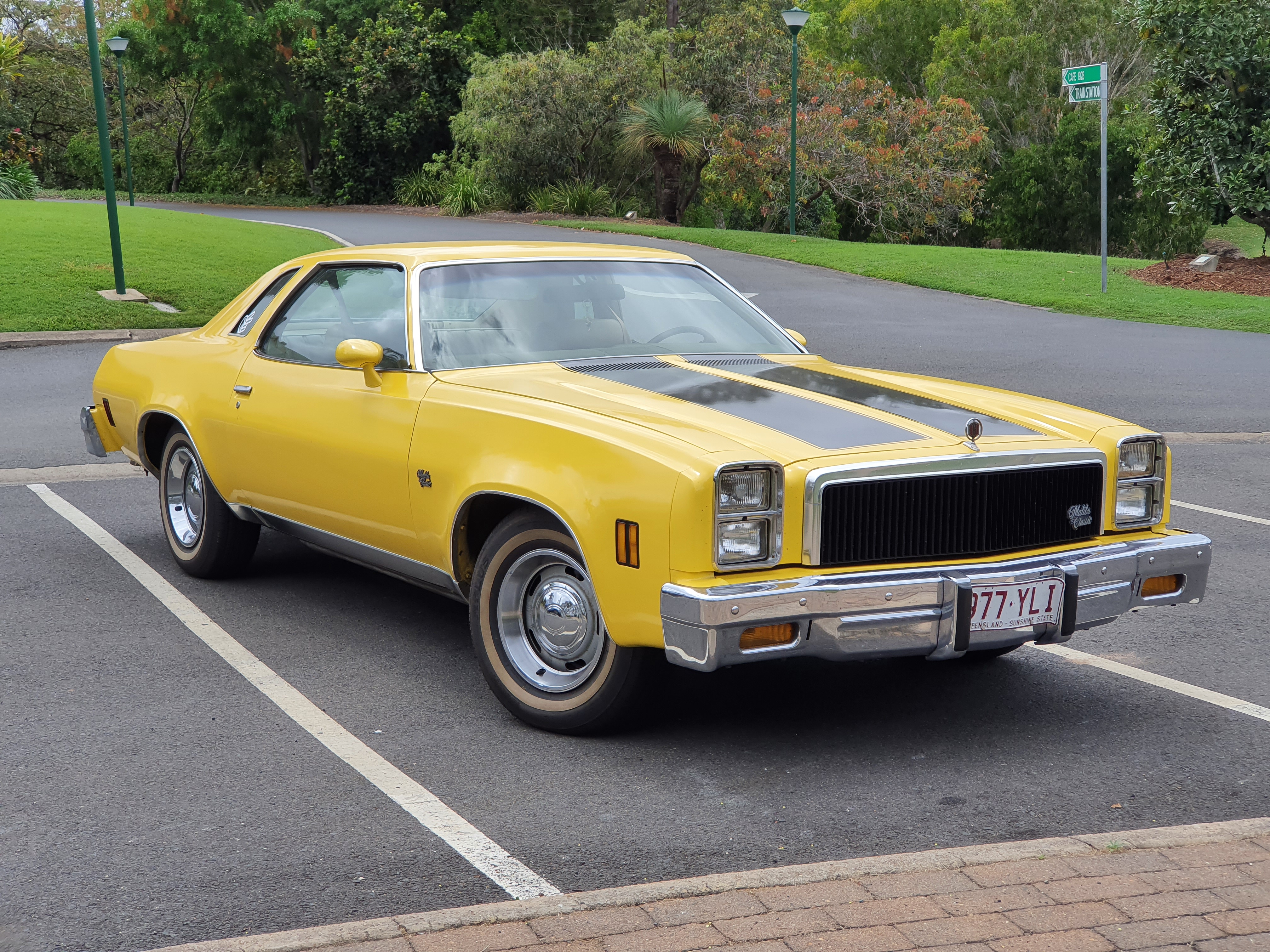 1977 CHEVROLET MALIBU CLASSIC COUPE