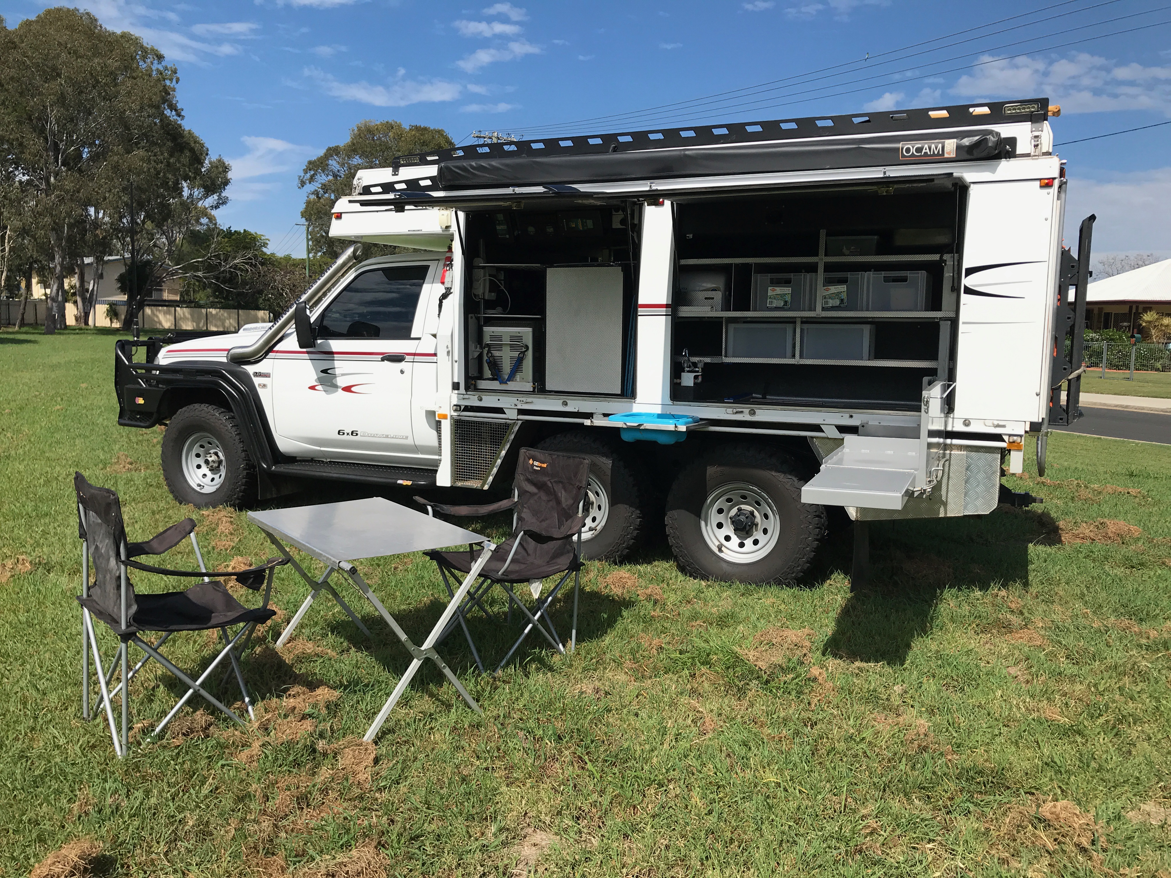 2013 NISSAN PATROL DURAMAX LMM 6X6 AND CAMPER