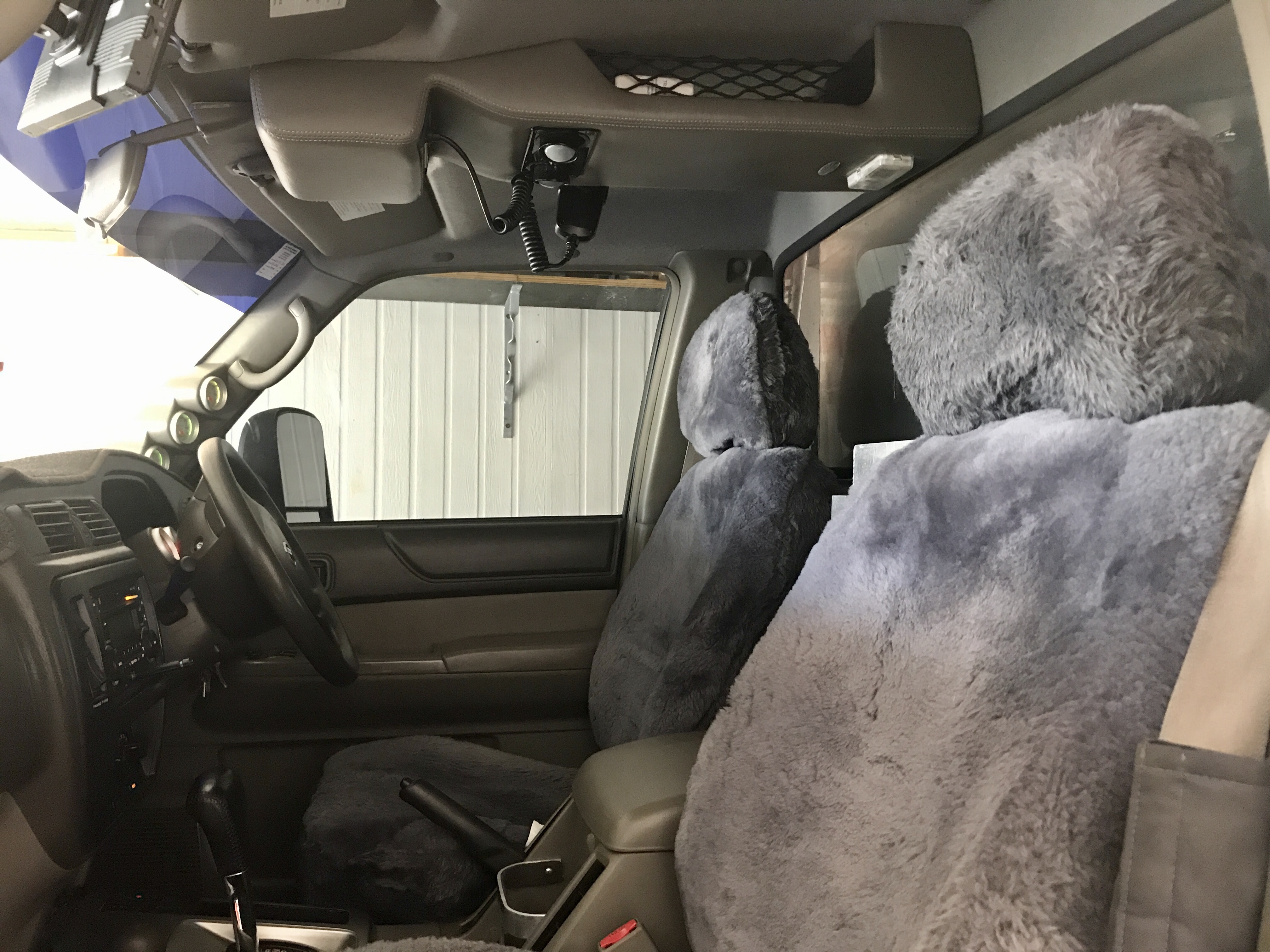 2013 NISSAN PATROL DURAMAX LMM 6X6 AND CAMPER