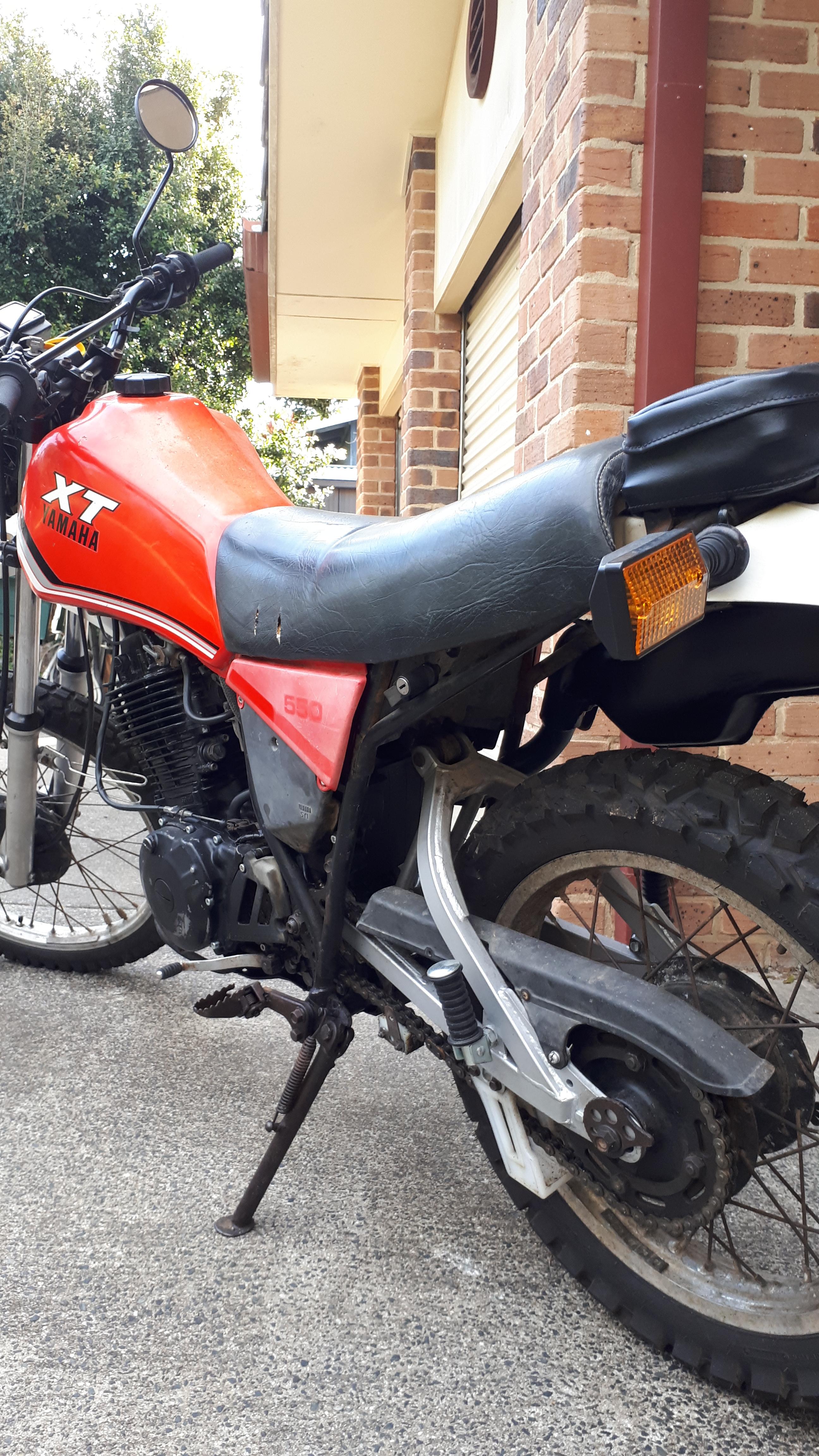 1982 YAMAHA XT550 TRAIL