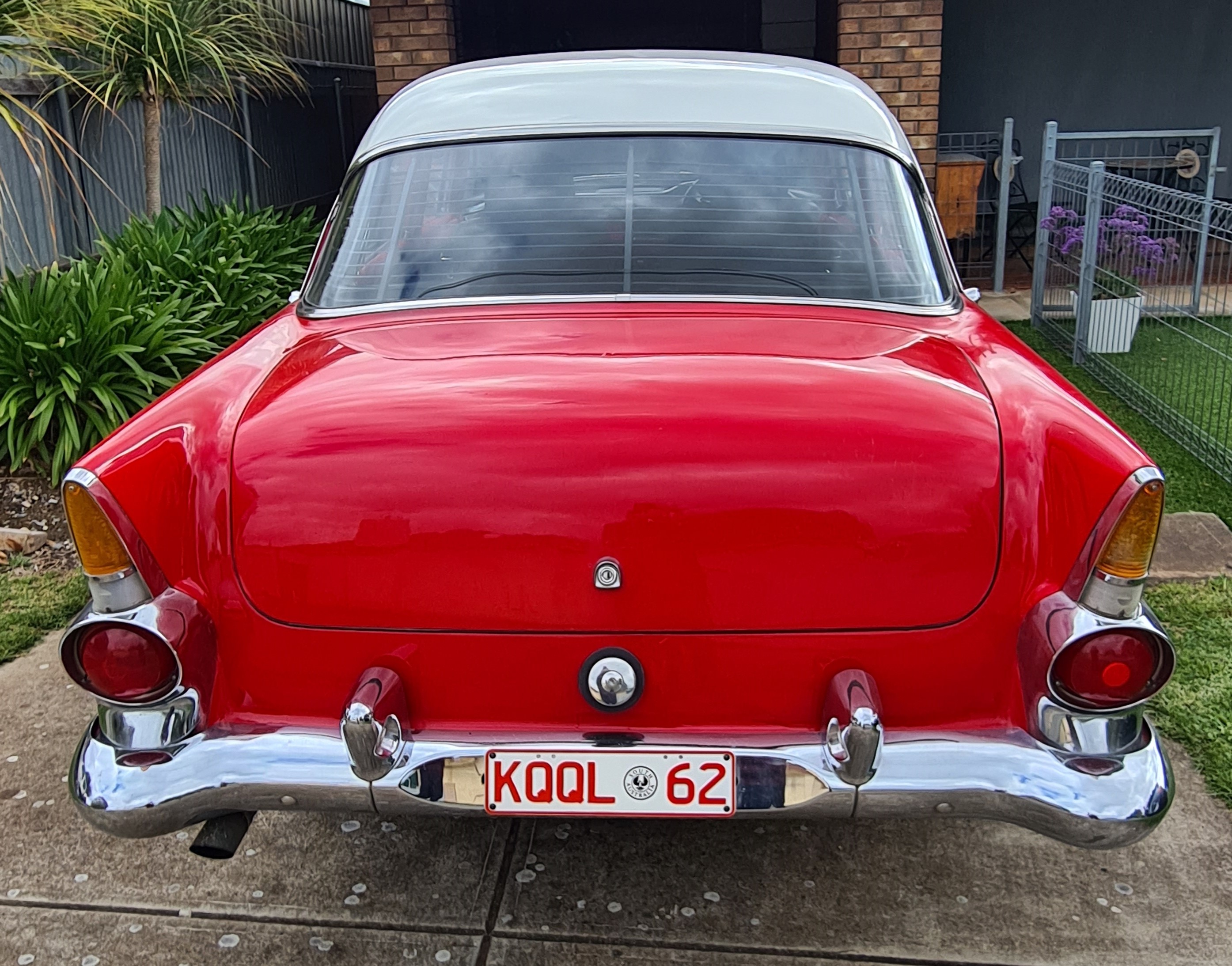 1962 HOLDEN EK SEDAN