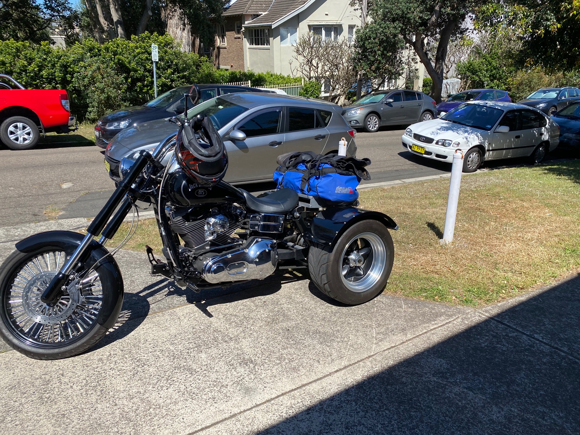 2005 HARLEY DAVIDSON DYNA CUSTOM TRIKE 