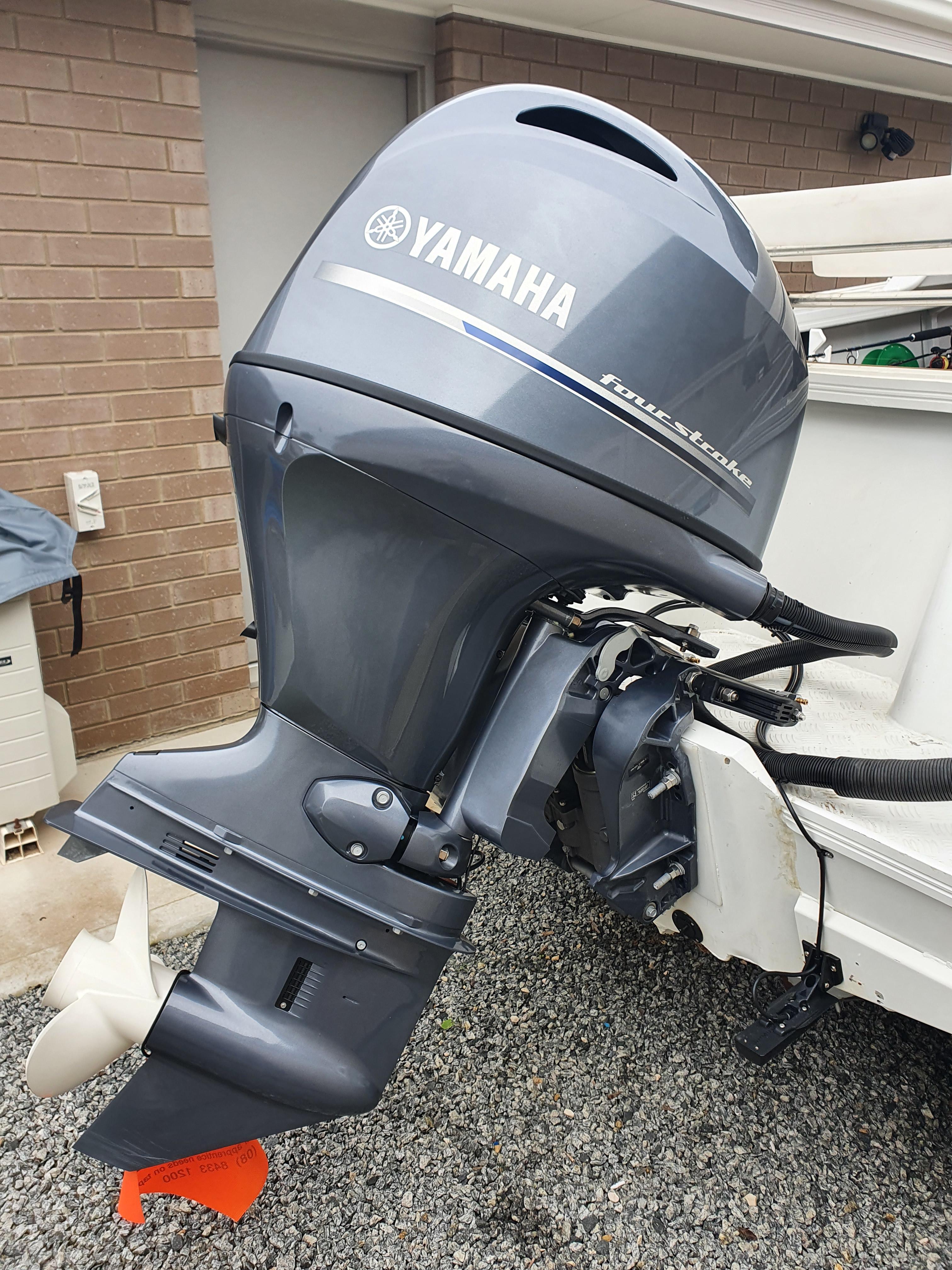 2004 STACER 17FT EVO HULL BOAT