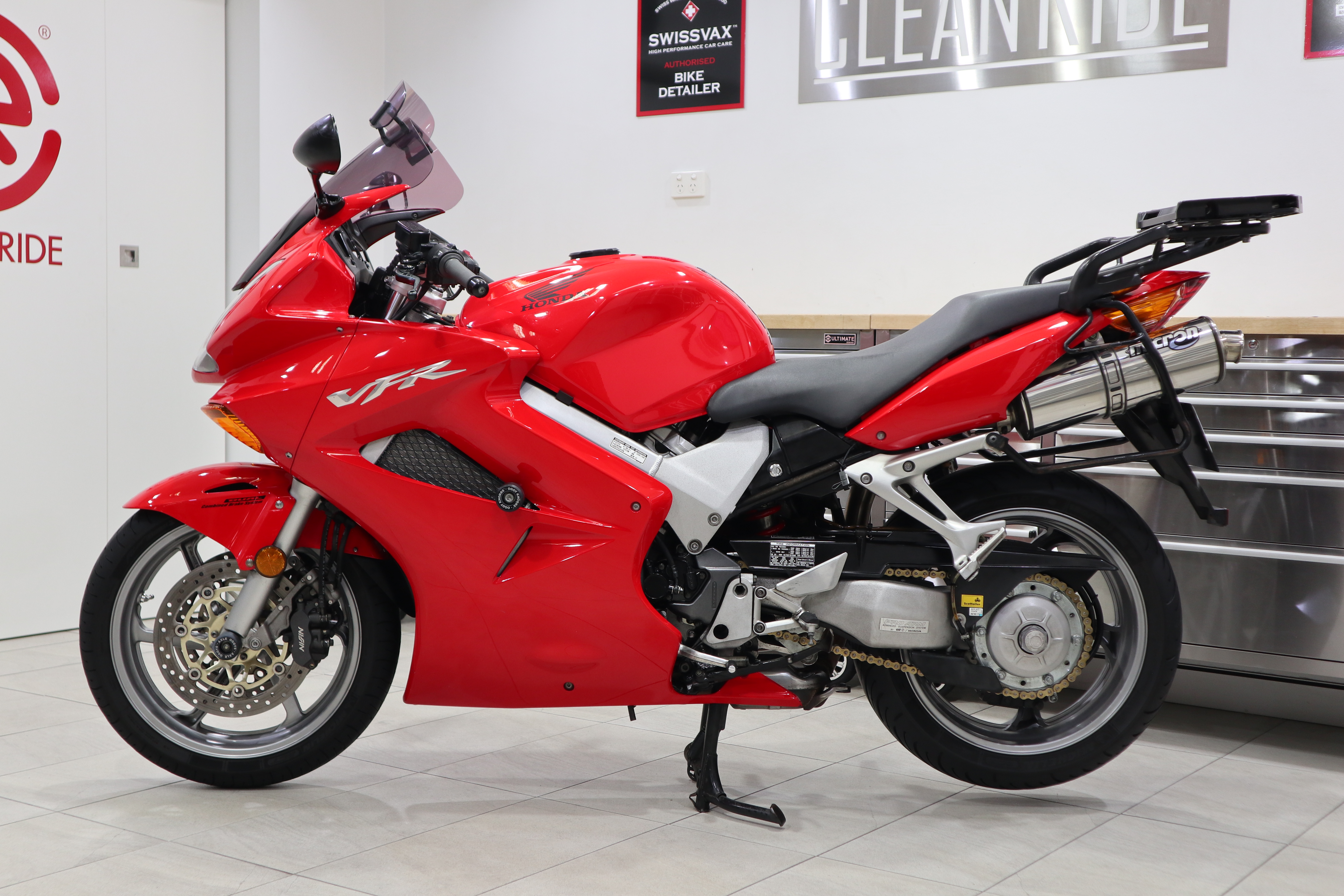 2005 HONDA VFR800F (VFR800Fi) SPORTS 