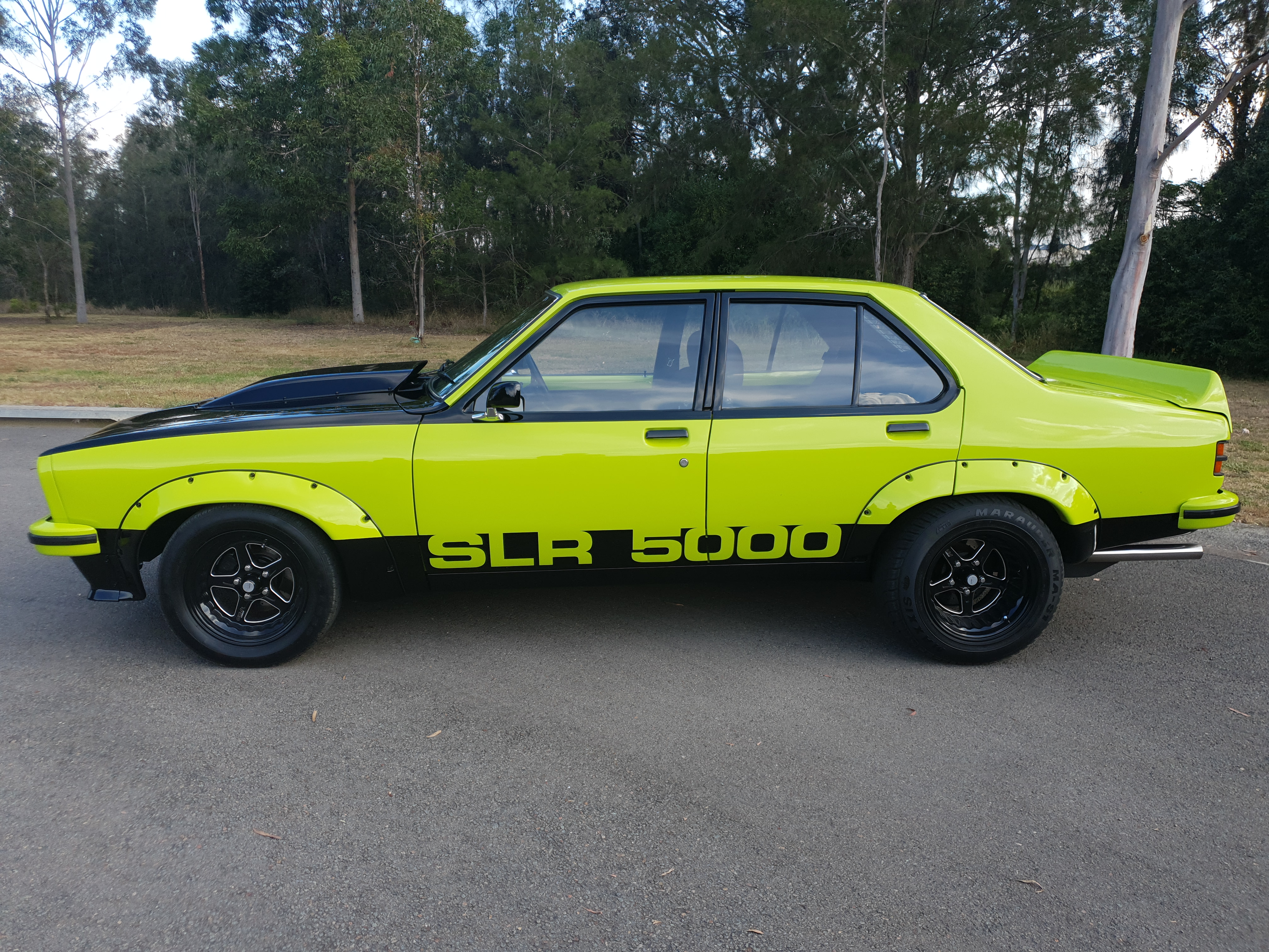 1976 HOLDEN TORANA LX SL/R 5000 L32 SEDAN