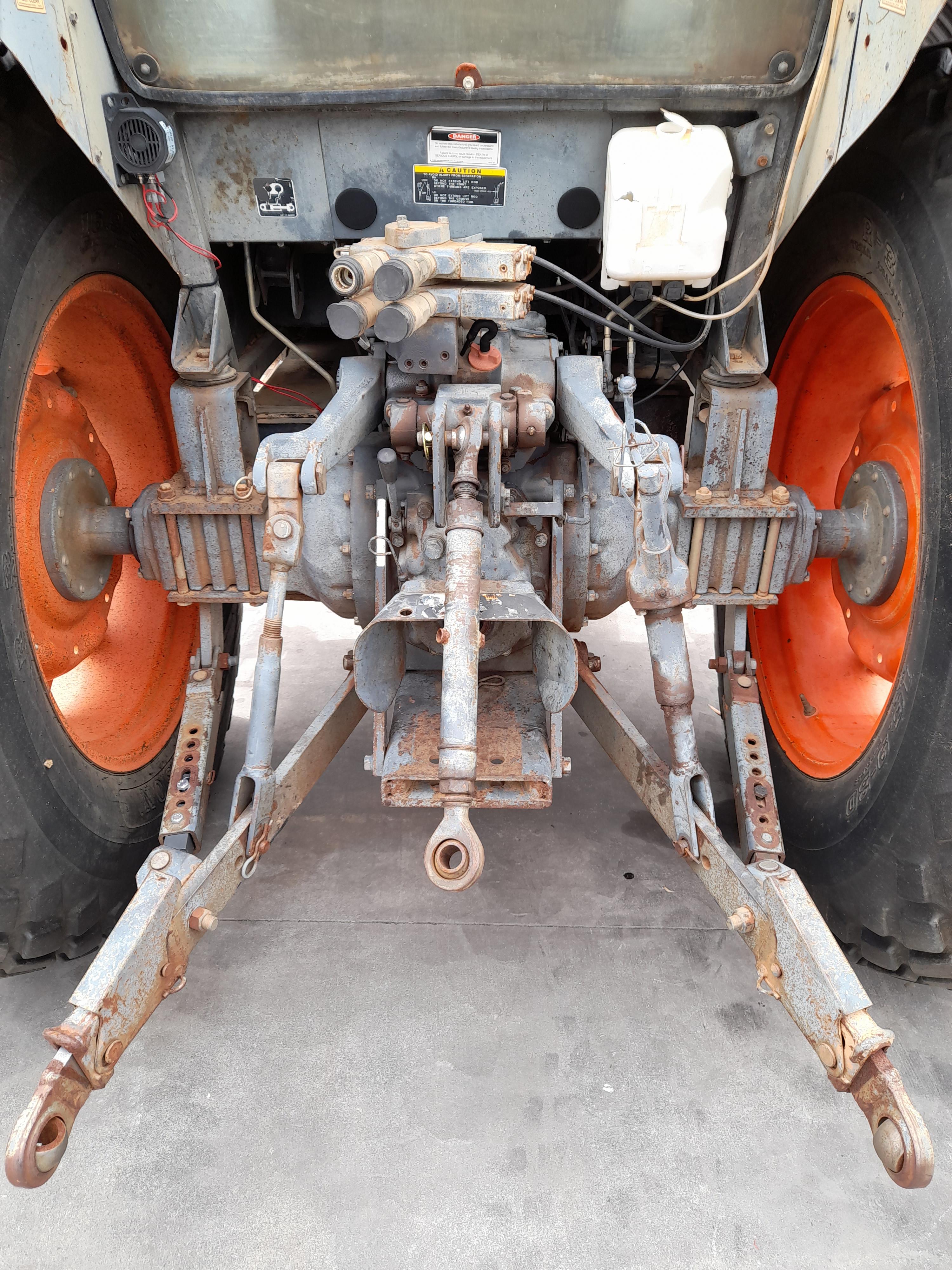 2003 KUBOTA M6800 TRACTOR
