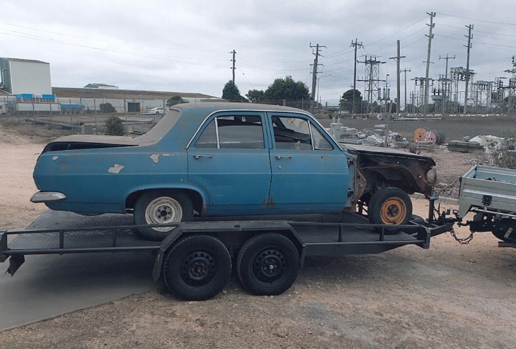 HR HOLDEN ROLLING SHELL
