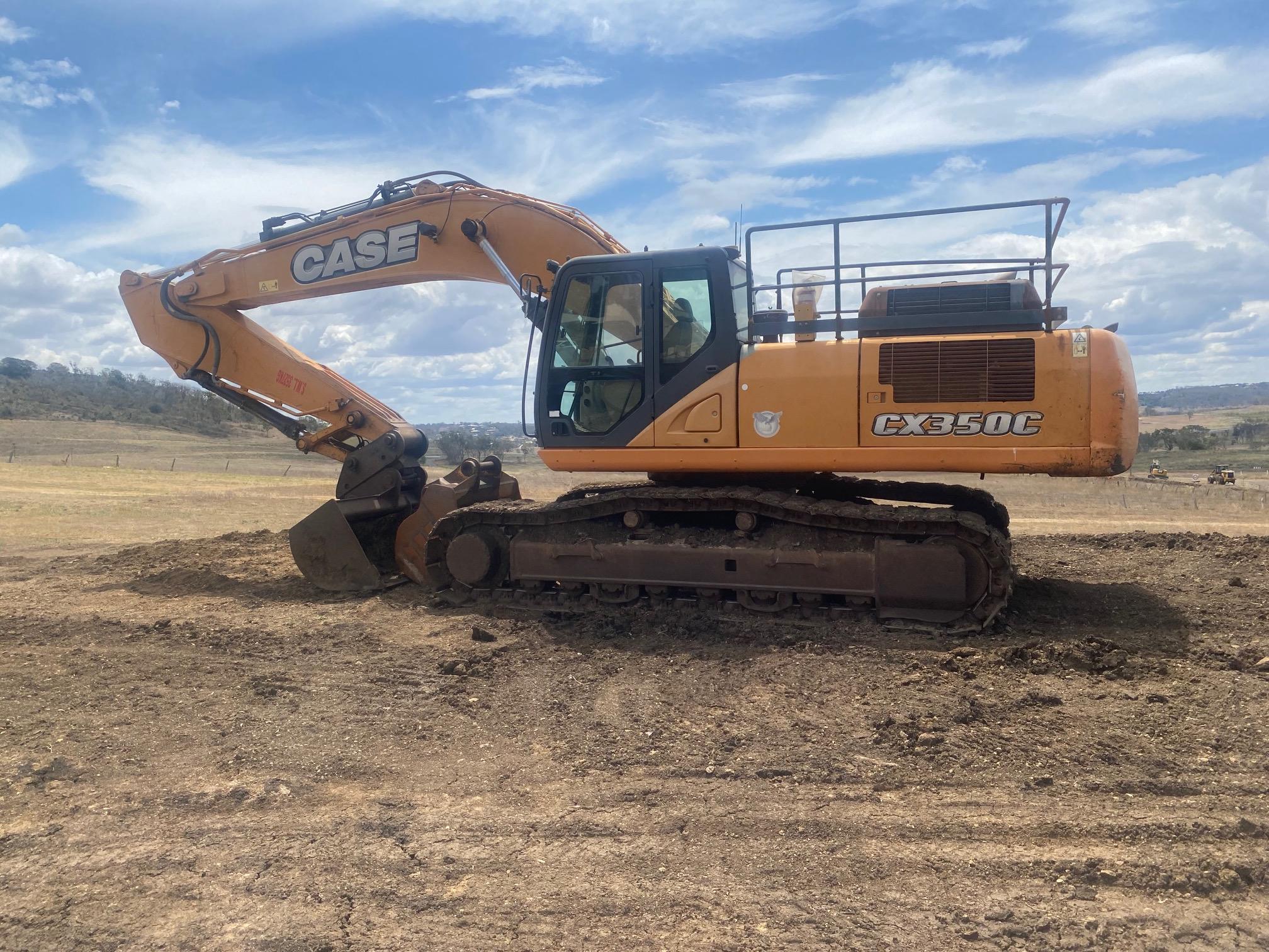 2012 CASE CX350C Excavator