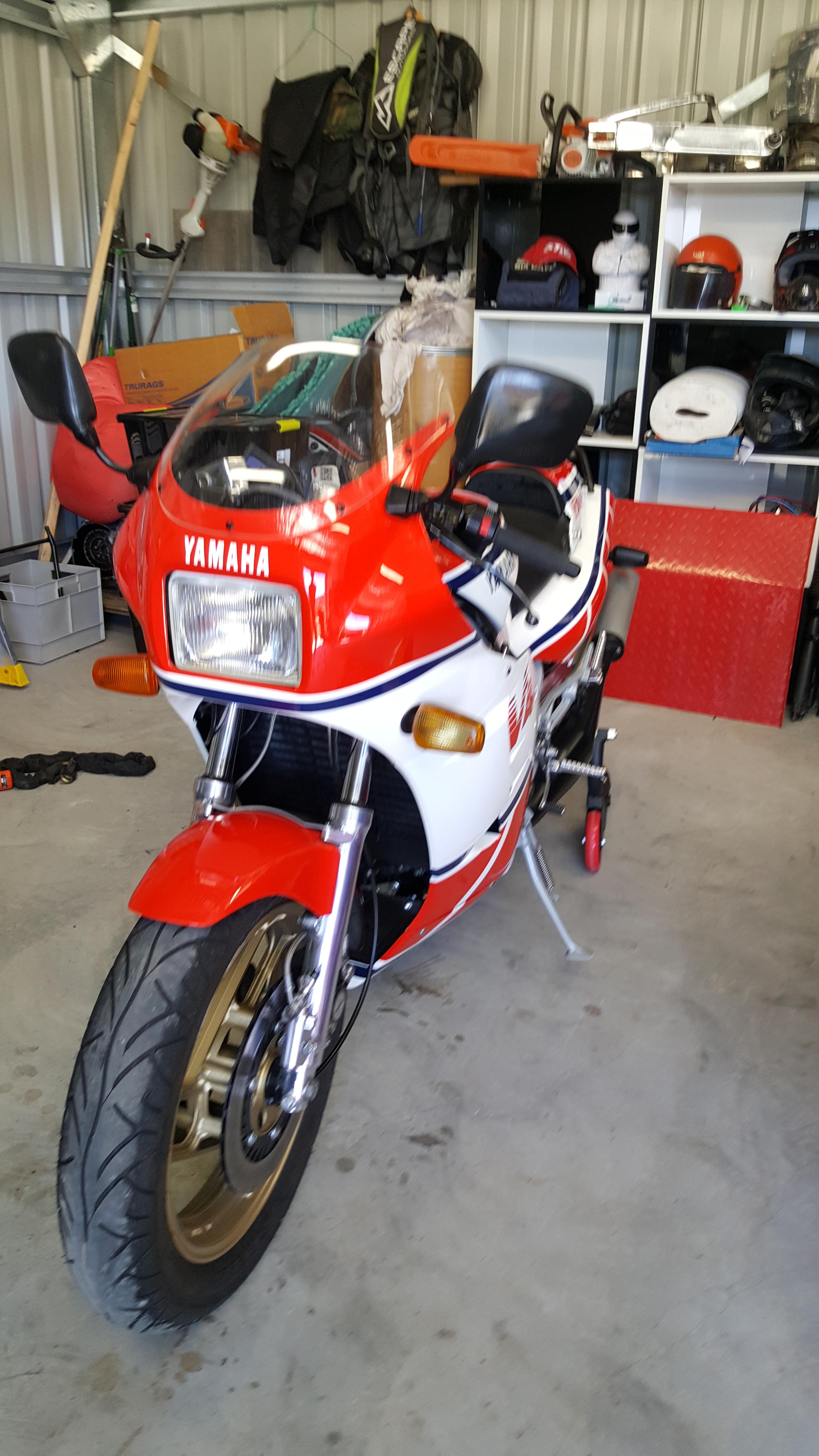 1984 YAMAHA RZ500 ROAD
