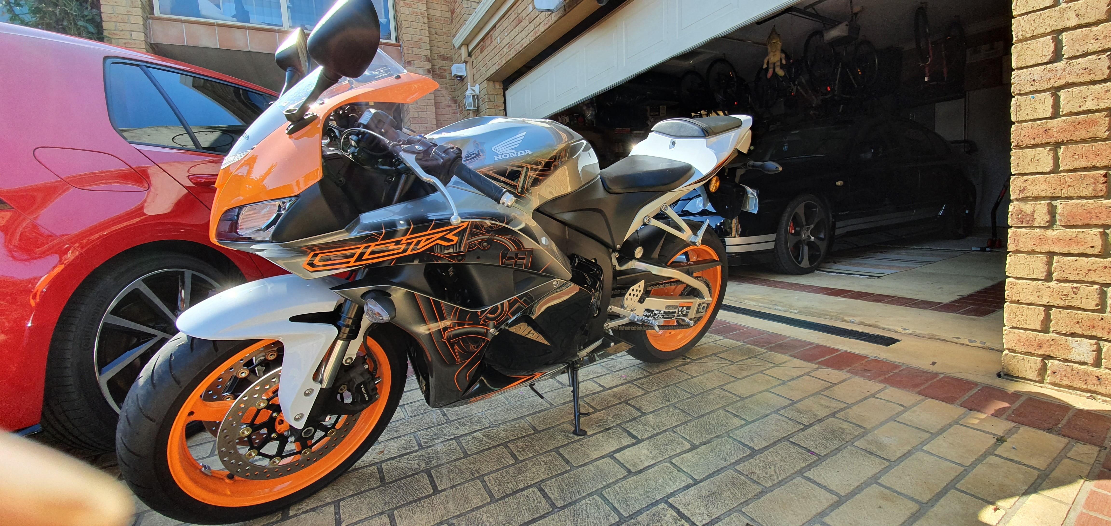 2011 HONDA CBR600RR SPORTS 