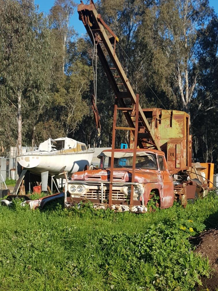 1958 FORD F100 CRANE TRUCK