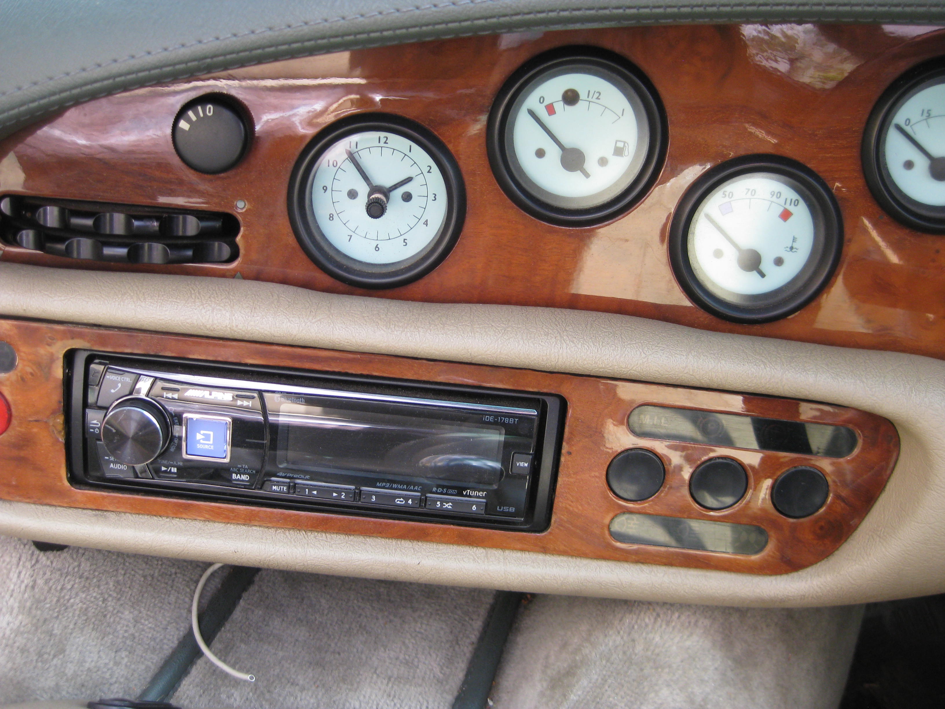 1996 TVR CHIMAERA 5 SP MANUAL 2D CONVERTIBLE