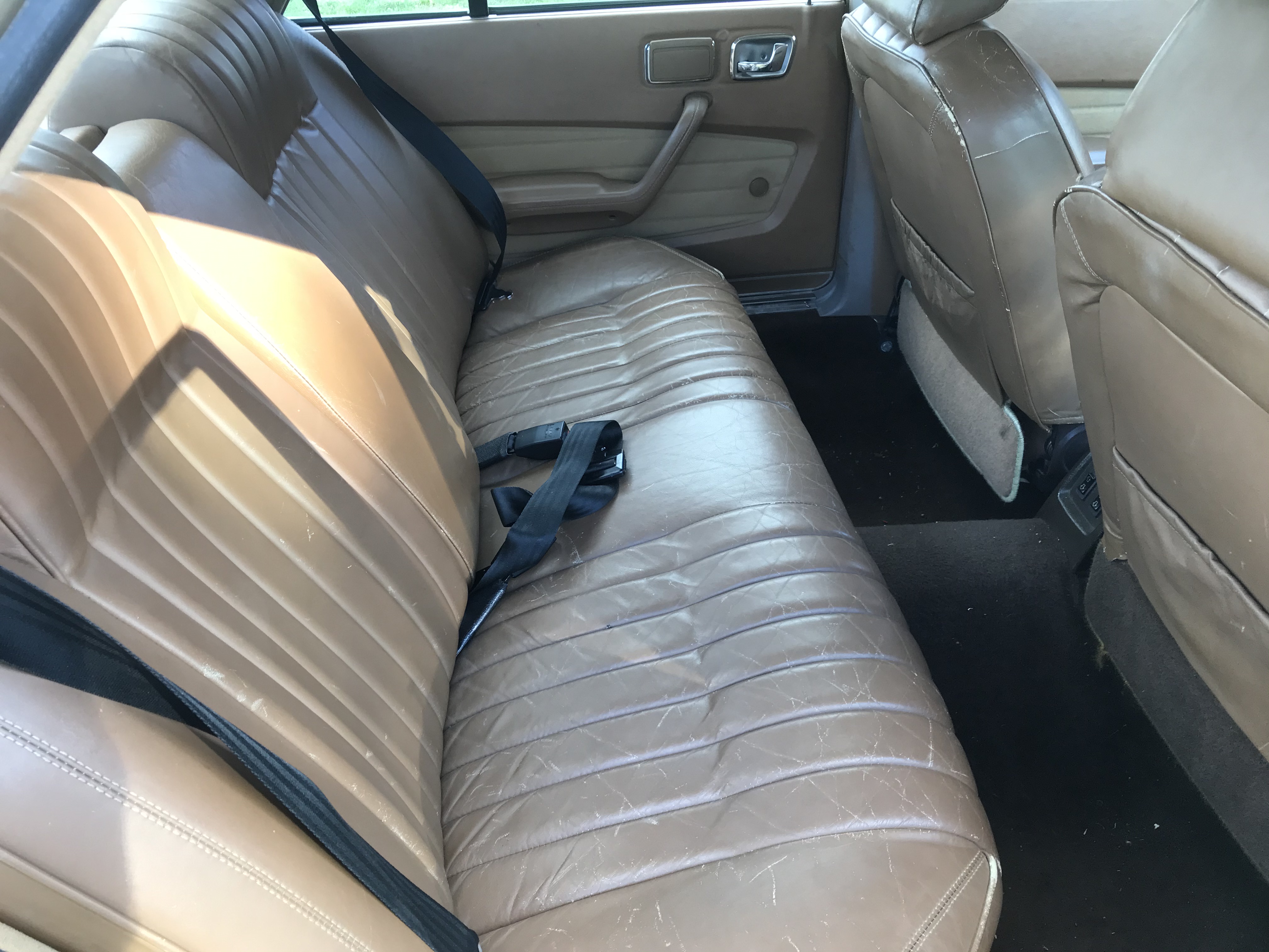 1978 PEUGEOT 604 SEDAN