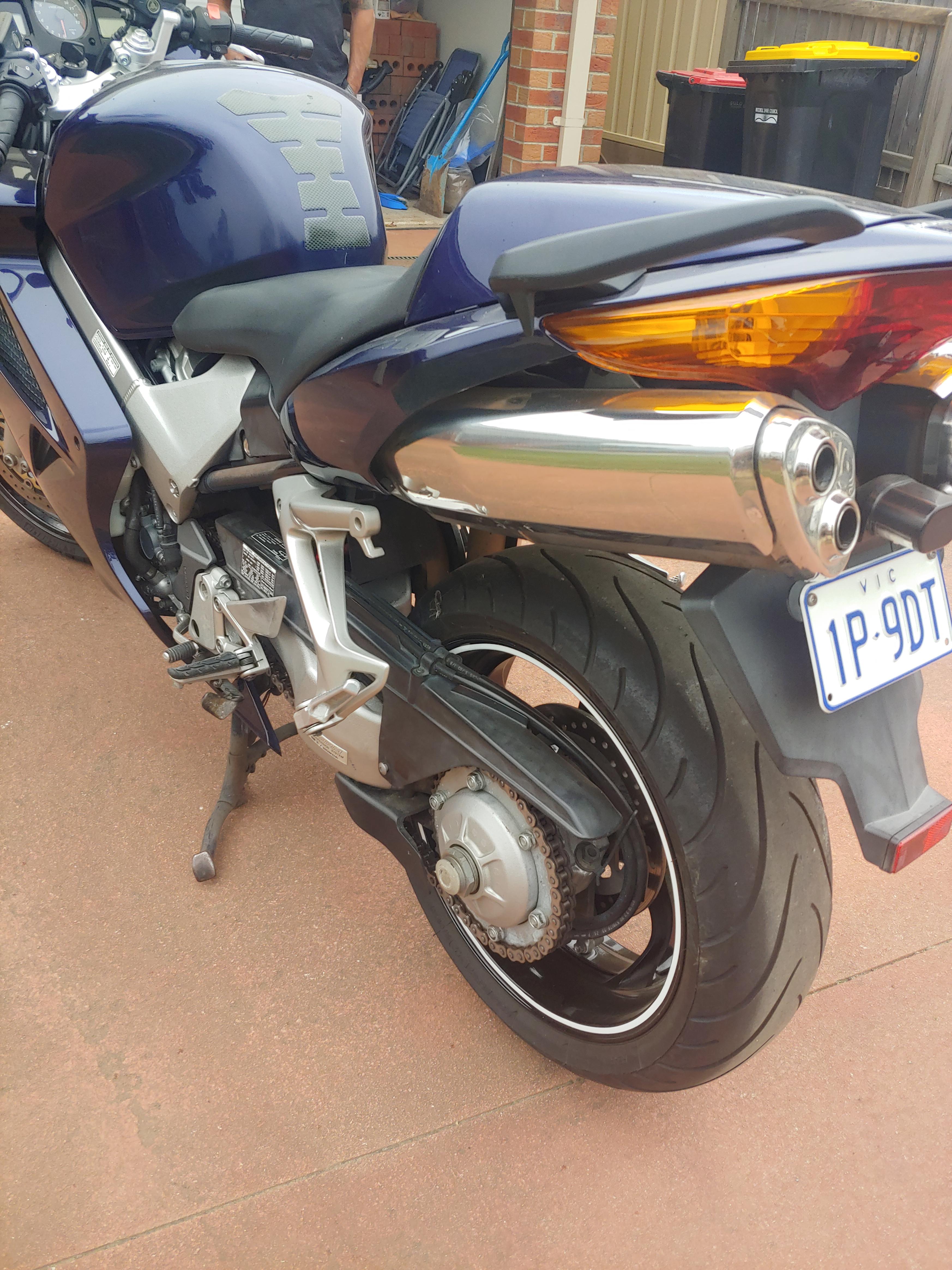2003 HONDA VFR800 V4 VTEC SPORTS