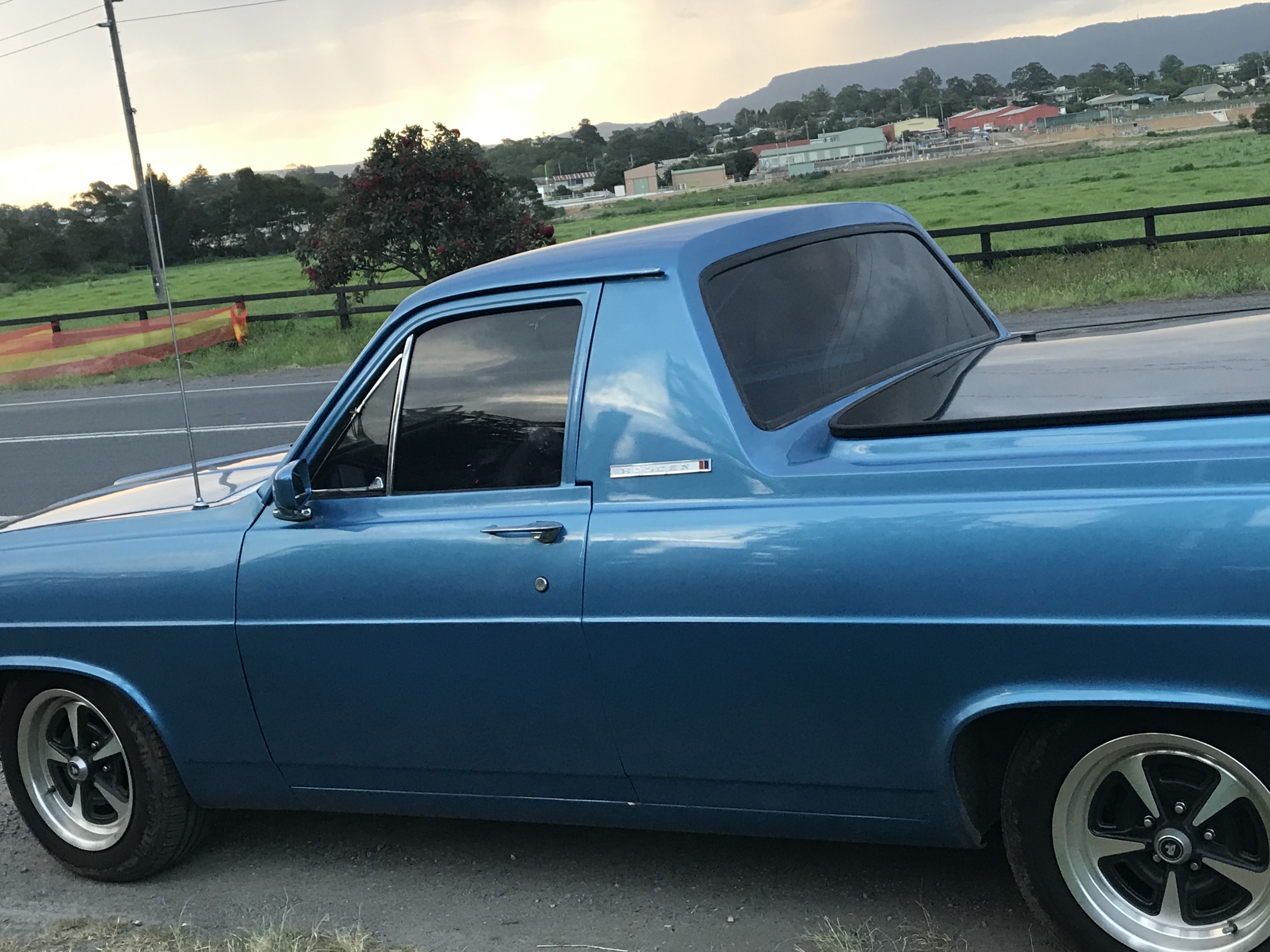 1966 HOLDEN HR UTE