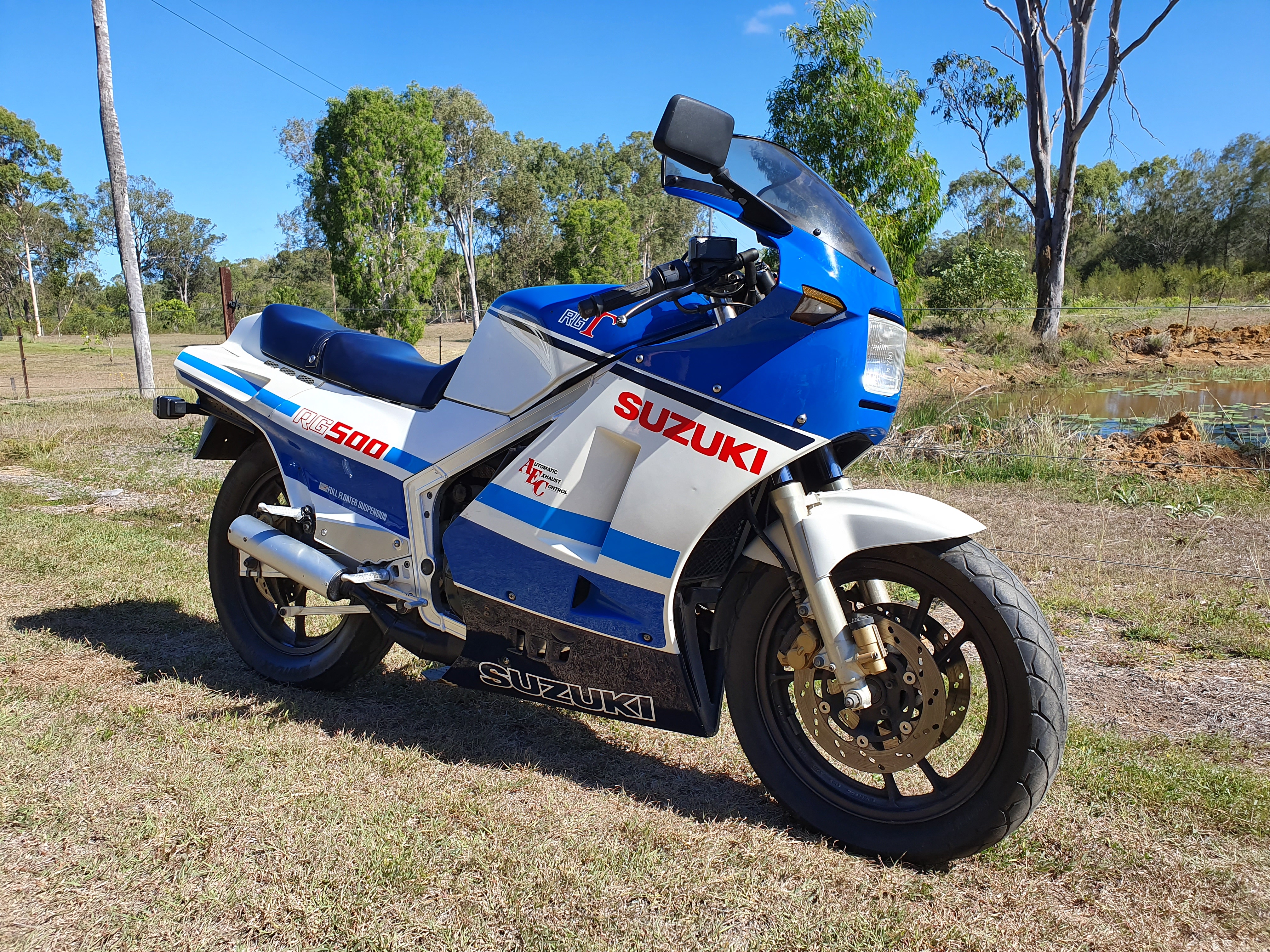 1985 SUZUKI RG500 ROAD