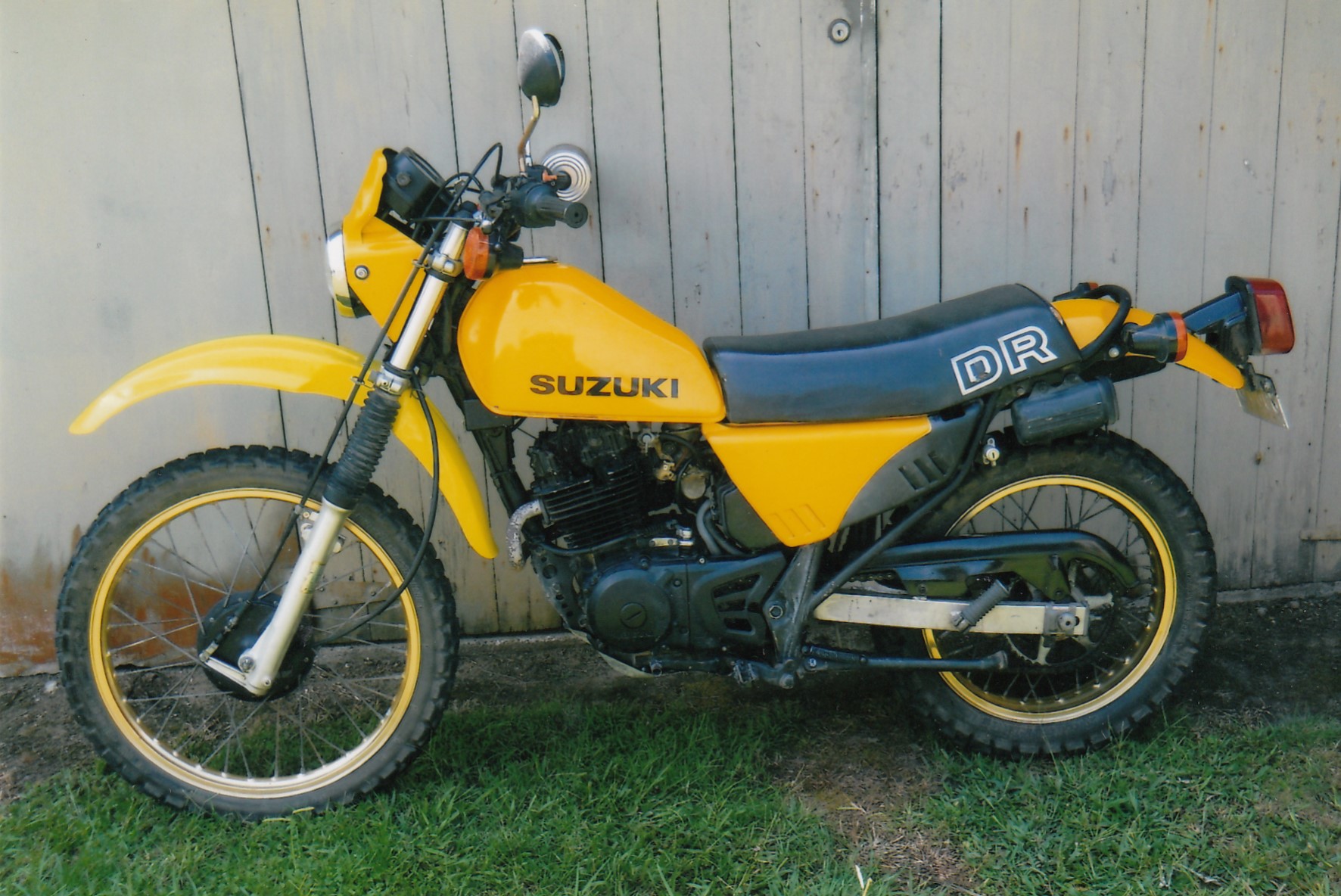 1982 SUZUKI DR250 TRAIL