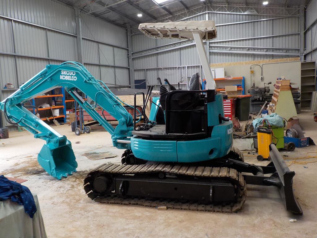 Kobelco SK030 Excavator