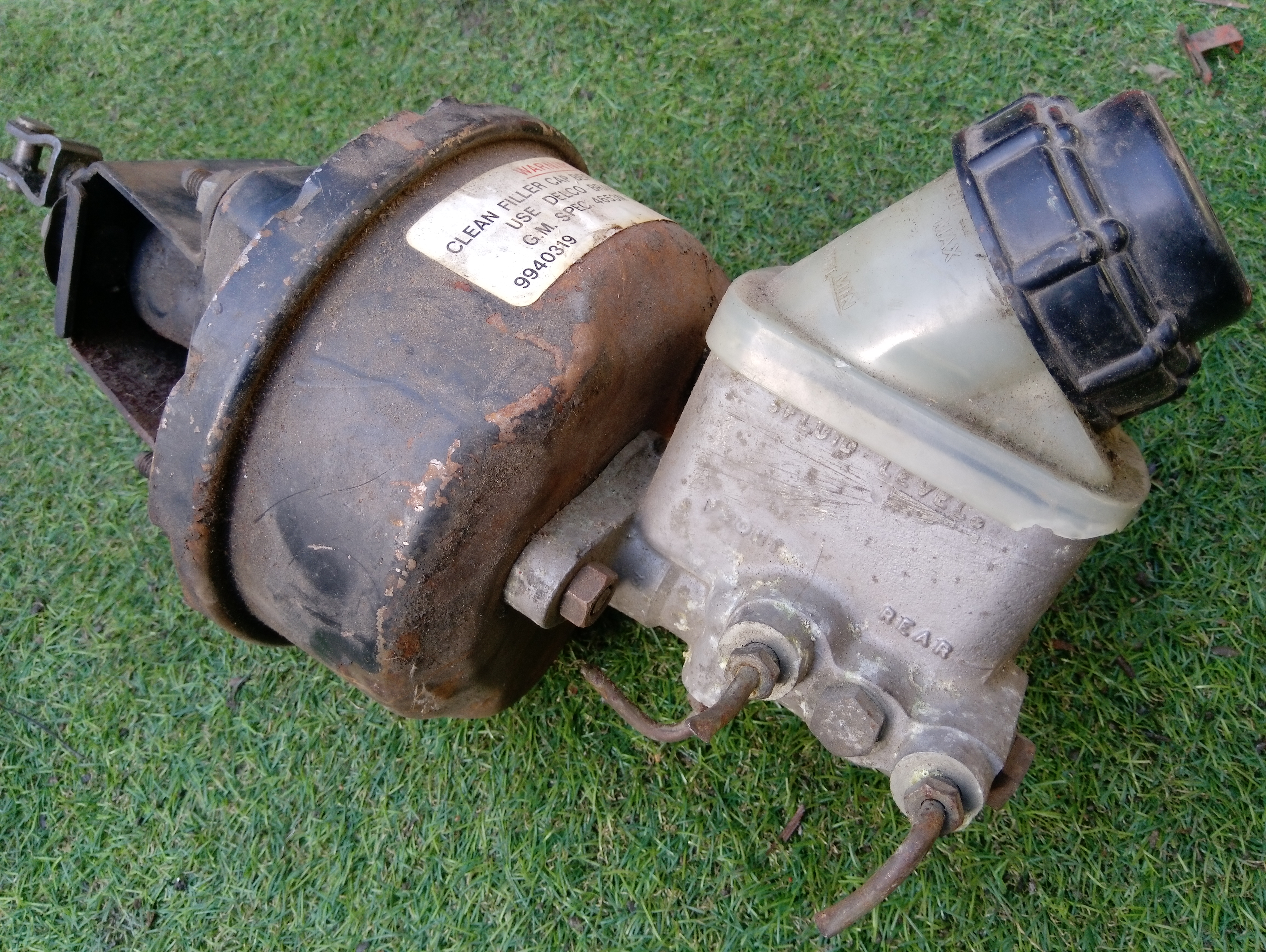 HOT ROD UNDERFLOOR BRAKE MASTER CYLINDER AND BOOSTER