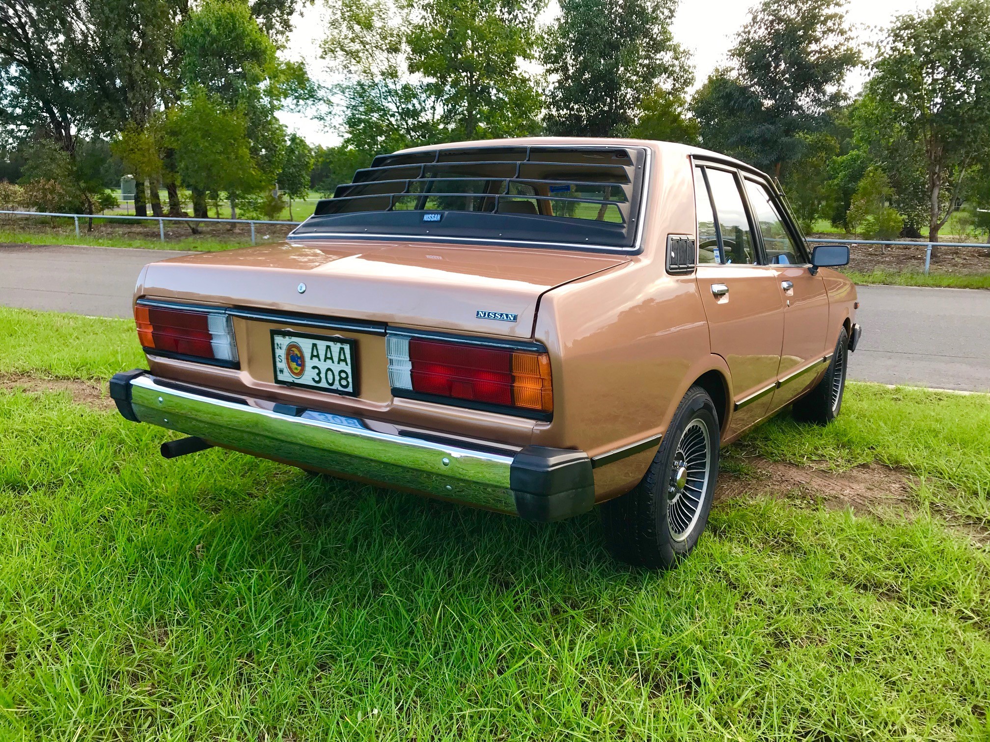 1981 DATSUN STANZA SEDAN
