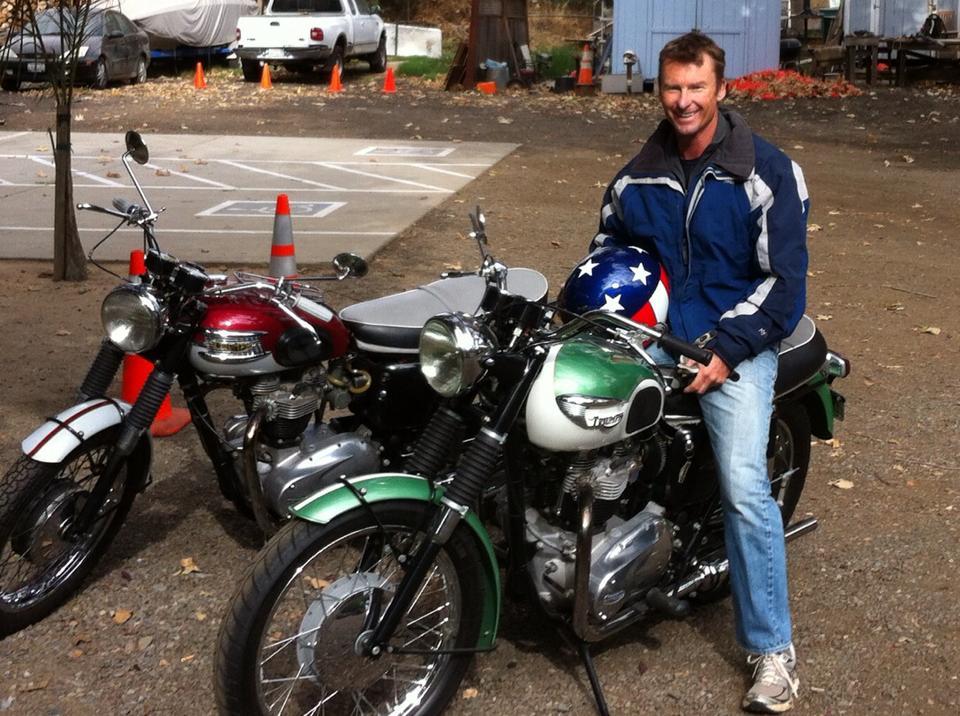 1967 TRIUMPH 650CC TR6 TROPHY "SPORTS"