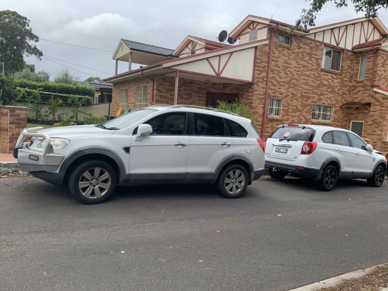 2009 HOLDEN CAPTIVA CG MY10 LX (4x4) 5 SP AUTOMATIC
